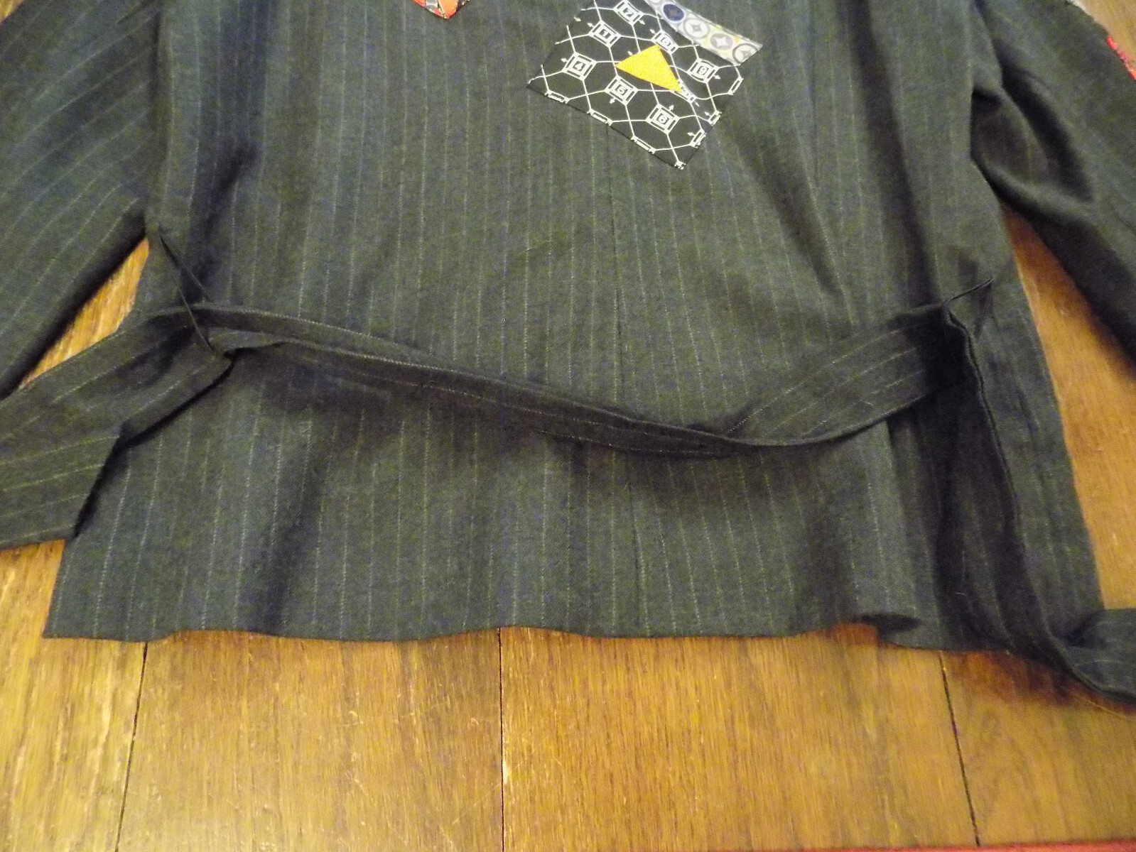 Vtg Canvasbacks Art to Wear Patchwork Blazer Pinstripe Gray Belt Suit Jacket XS