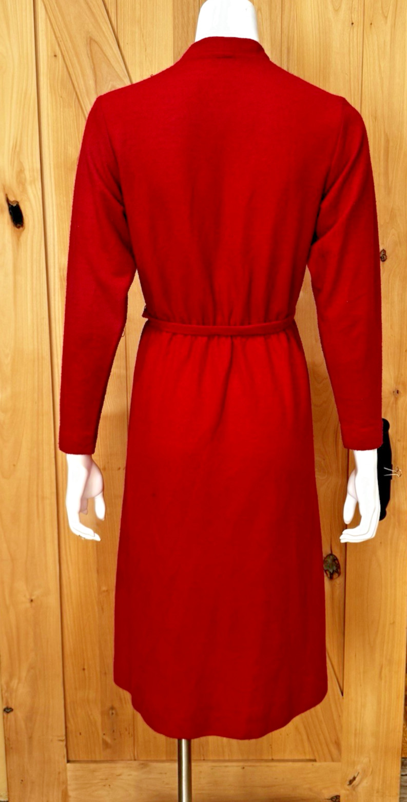 LF Petite Leslie Faye Vintage Red Dress Lightweight Terry Cloth V-Neck USA