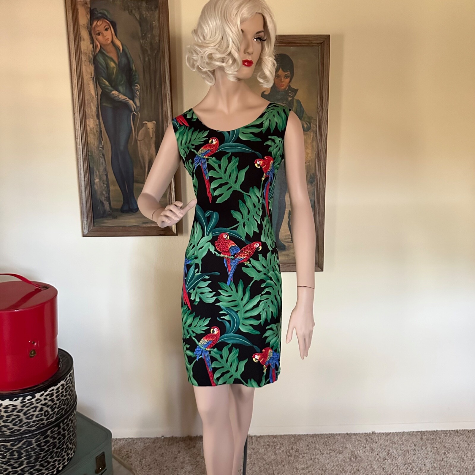 Vintage 1980s Magnum P.I. Hawaiian Tropical Parrot Mini Dress Paradise Found L