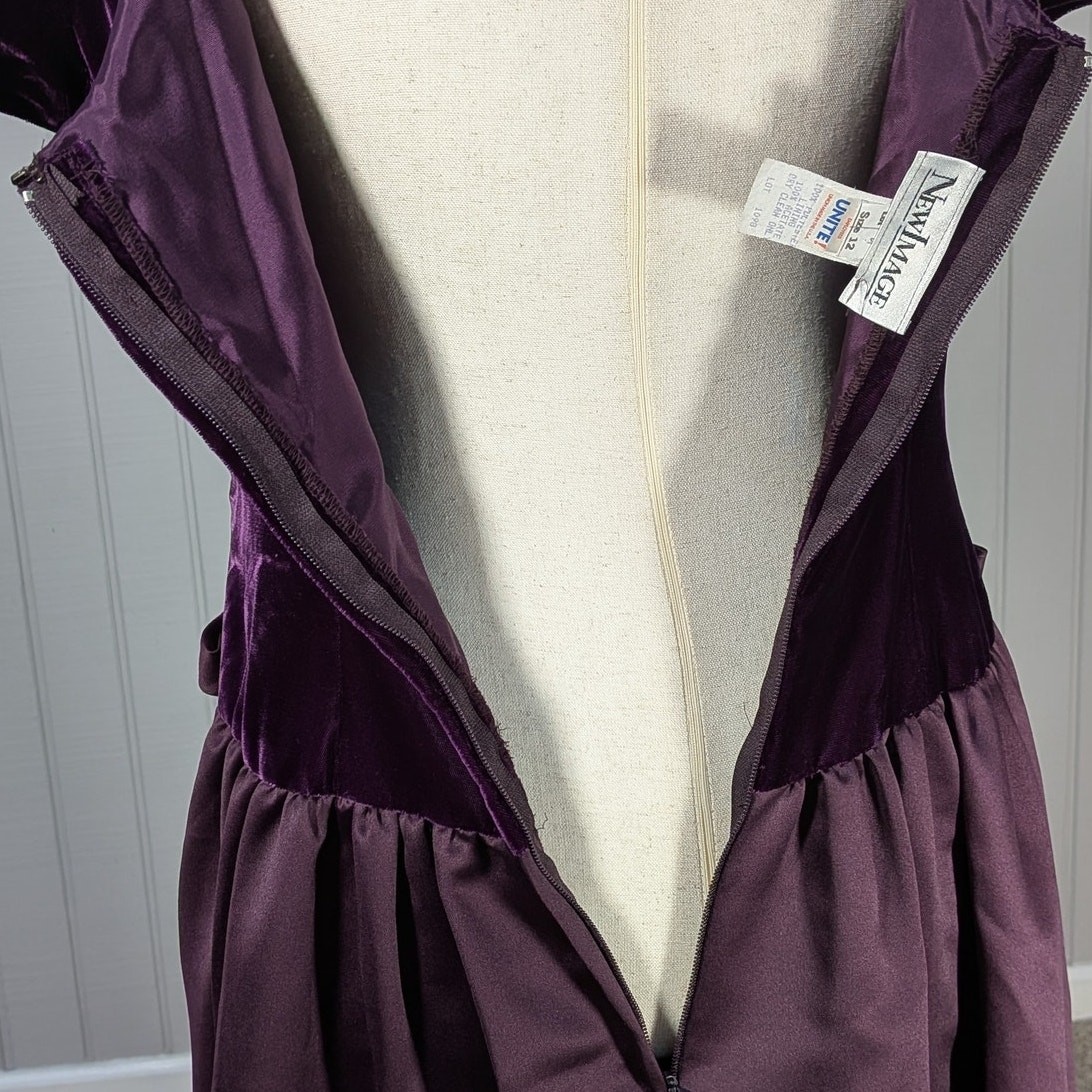 Vintage 90s Purple Velvet/Tafetta Corset Style Lace Up Sides Party Dress Size 12