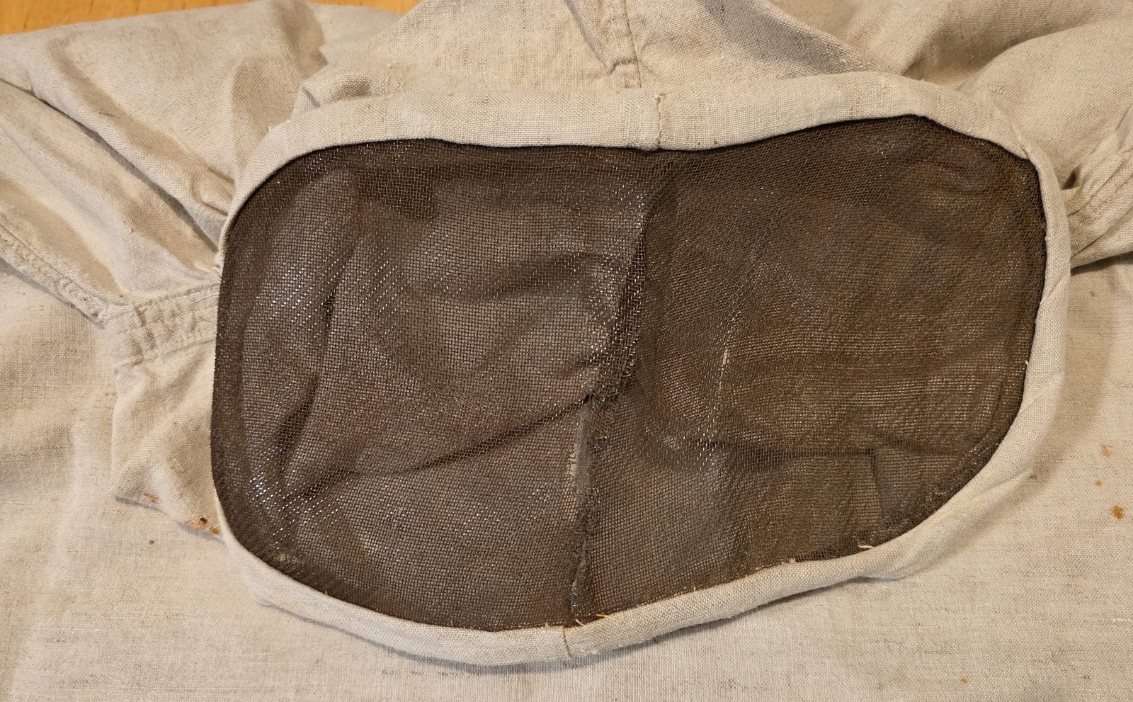 RARE 19TH C LINEN BEE KEEPER SMOCK SHIRT W METAL FACE SCREEN