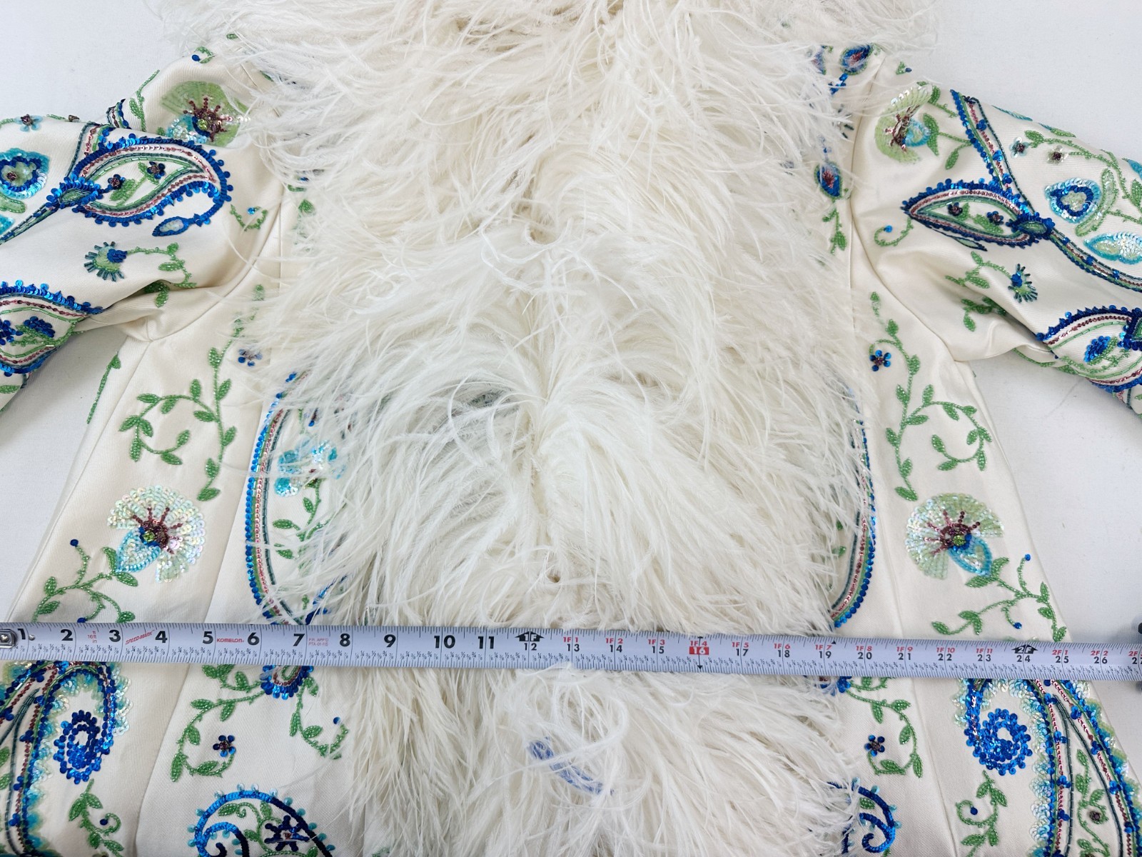 CHRISTIAN DIOR Paisley Ostrich Feather Coat 6 Ivory Blue Green Sequin Bead 2008