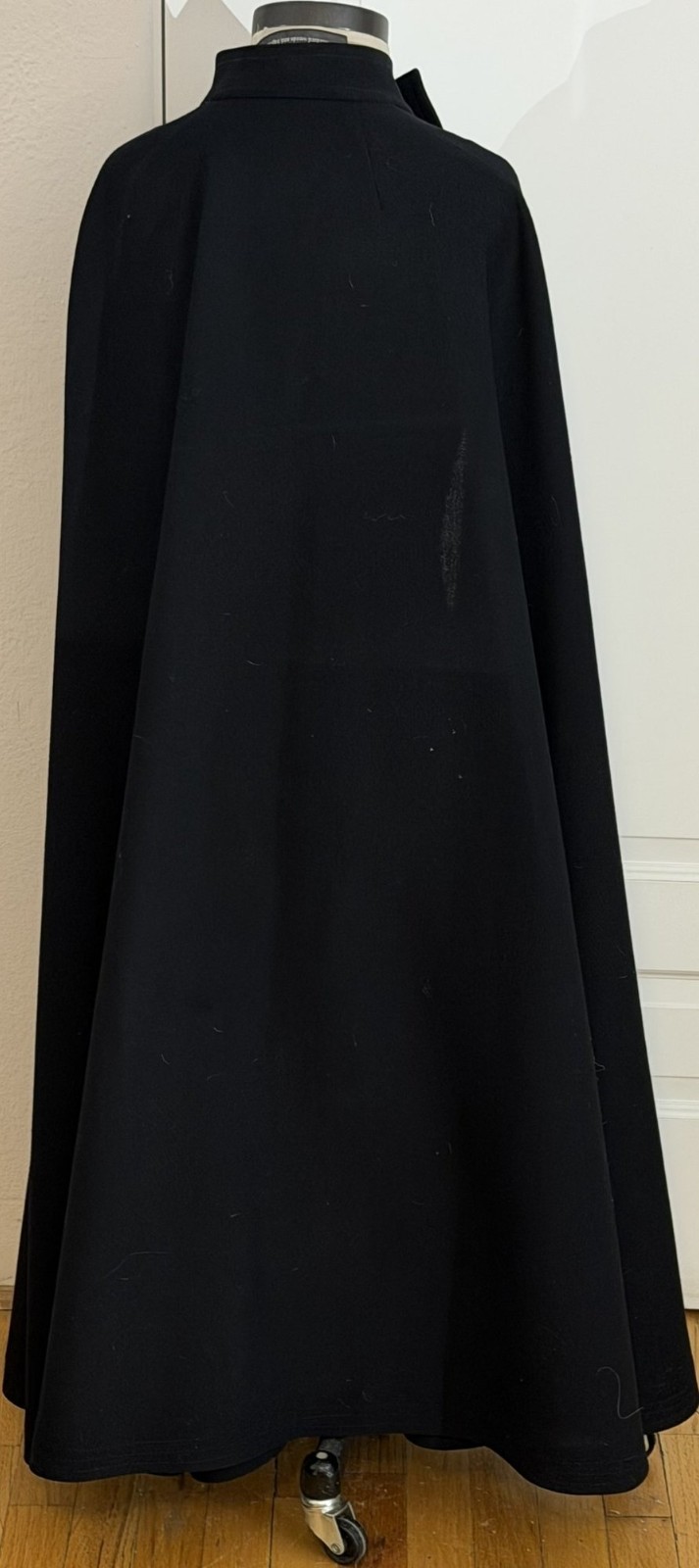 Vintage MCM Jean Muir Tie Front Cape