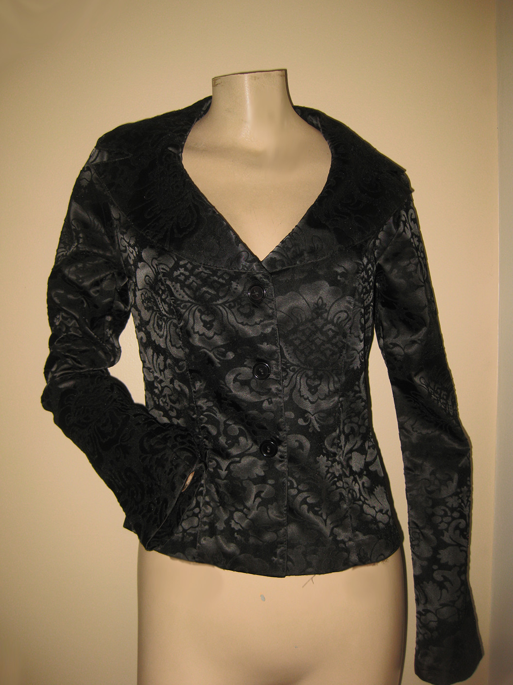GORGEOUS! Mandee Gothic Victorian Black Velvet Floral Brocade Blazer Jacket XS/S
