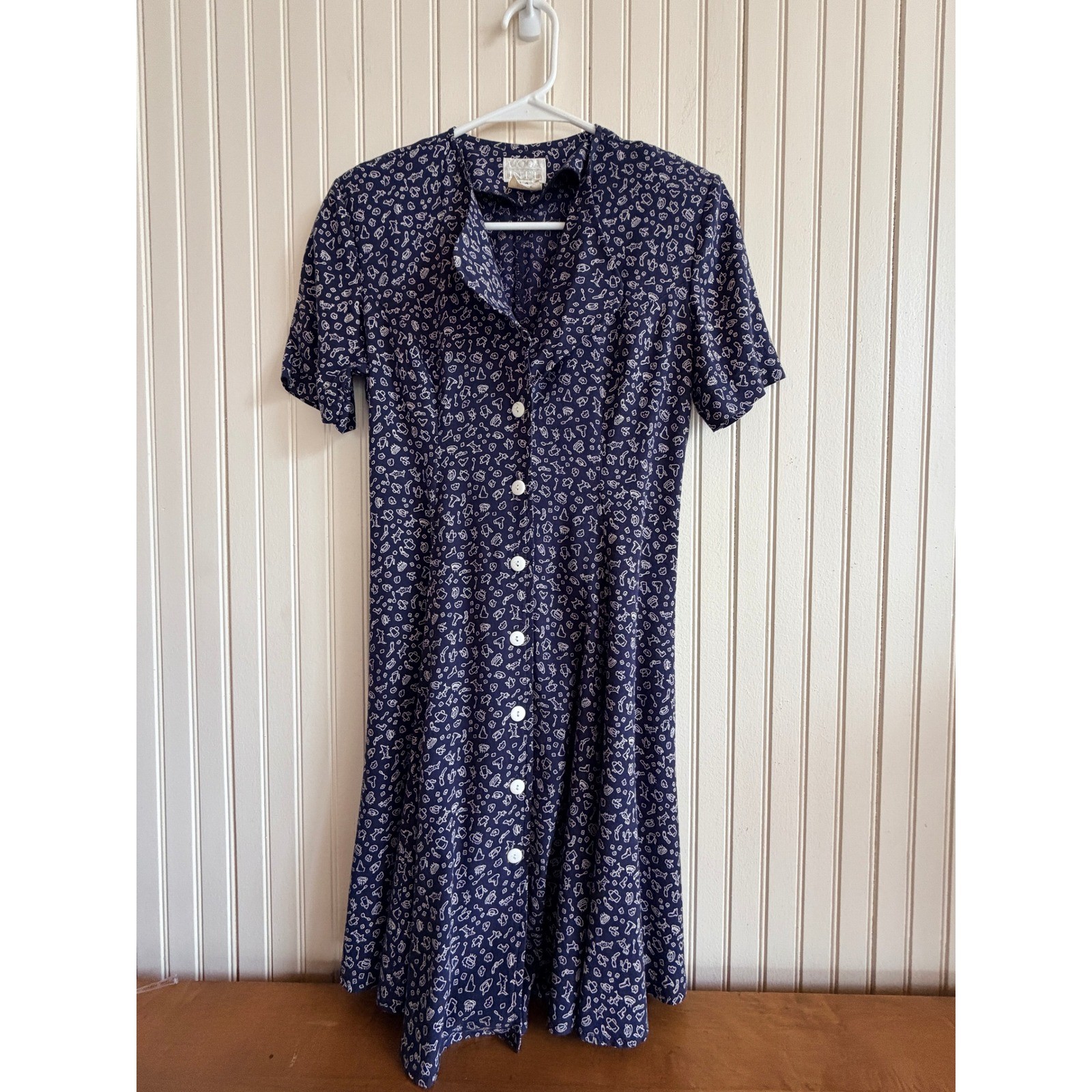 Vintage Mod Int’l Navy Blue White Whimsical Print Rayon Button Front Dress 4