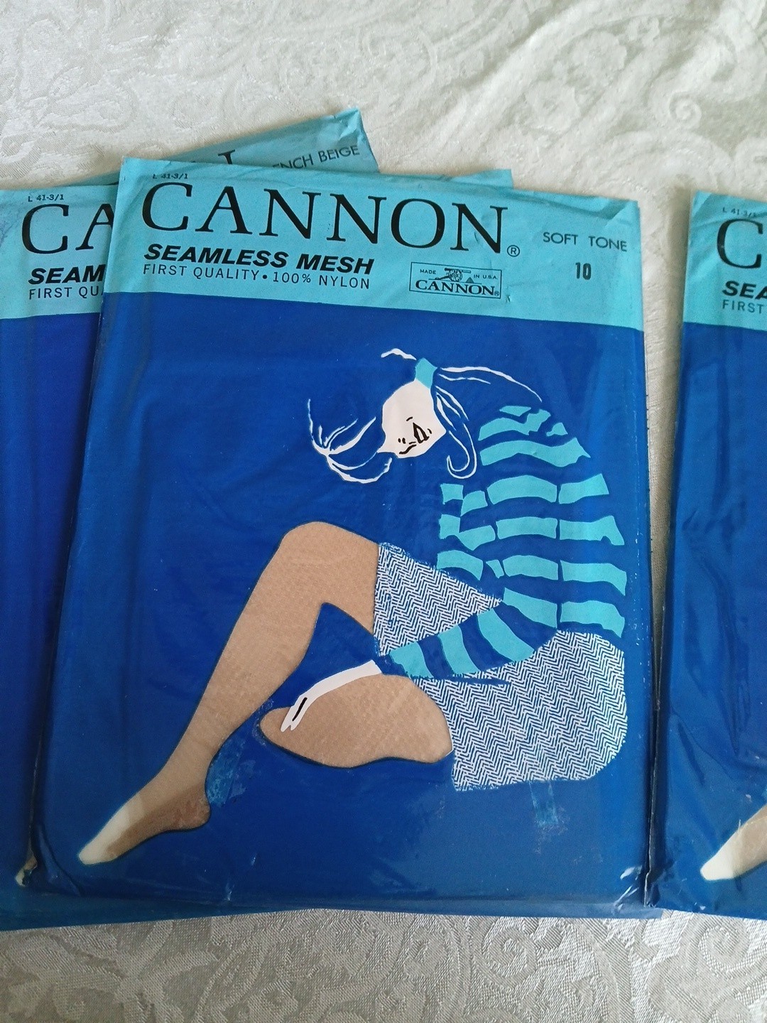 Lot Of 4 Vintage Cannon 1960s Seamless Mesh Stockings Nylon Size 10 Unopened