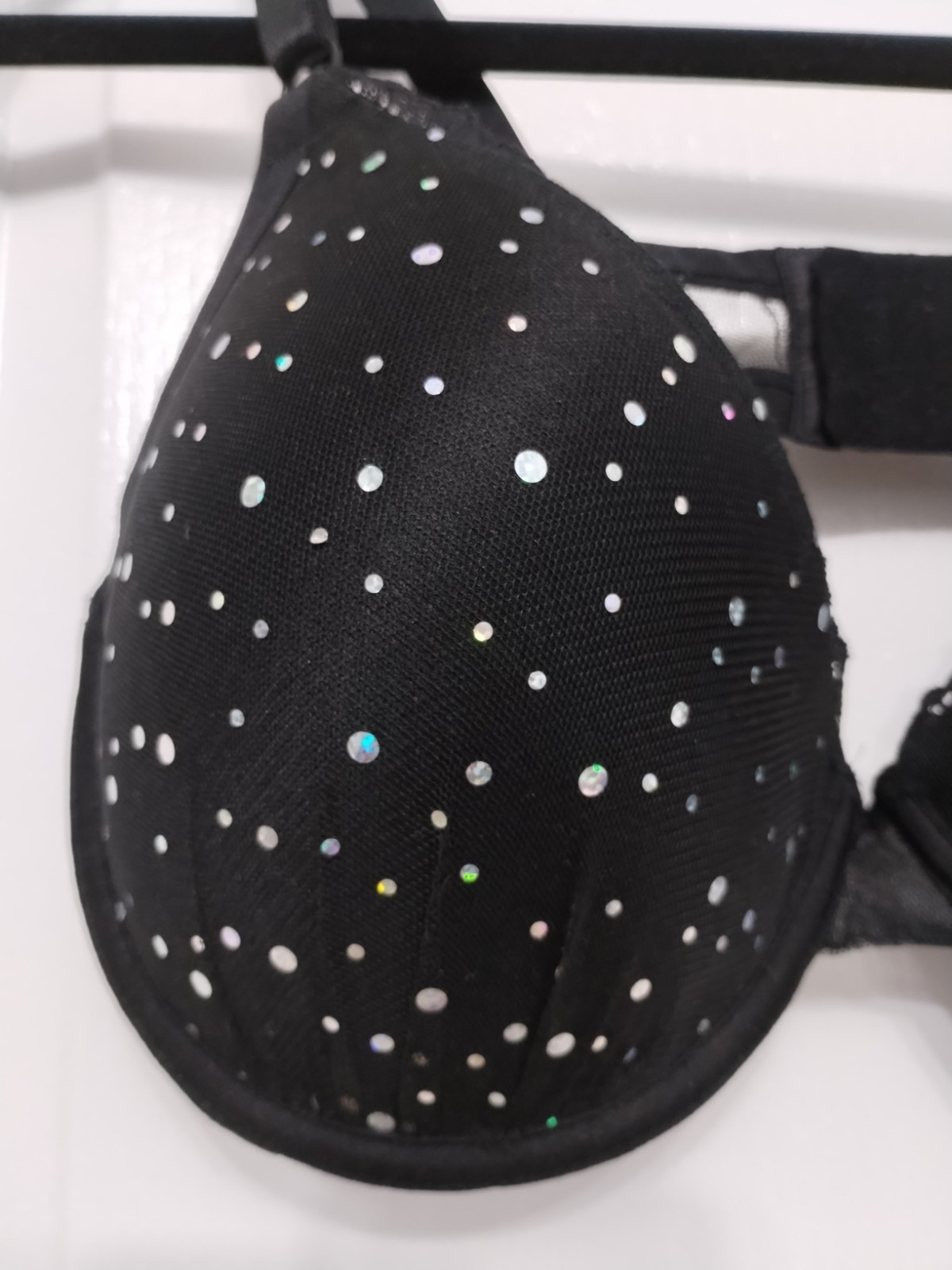 New Women’s Smart and Sexy – Beautiful Push Up Bra Black With Sparkles 38DD/40D