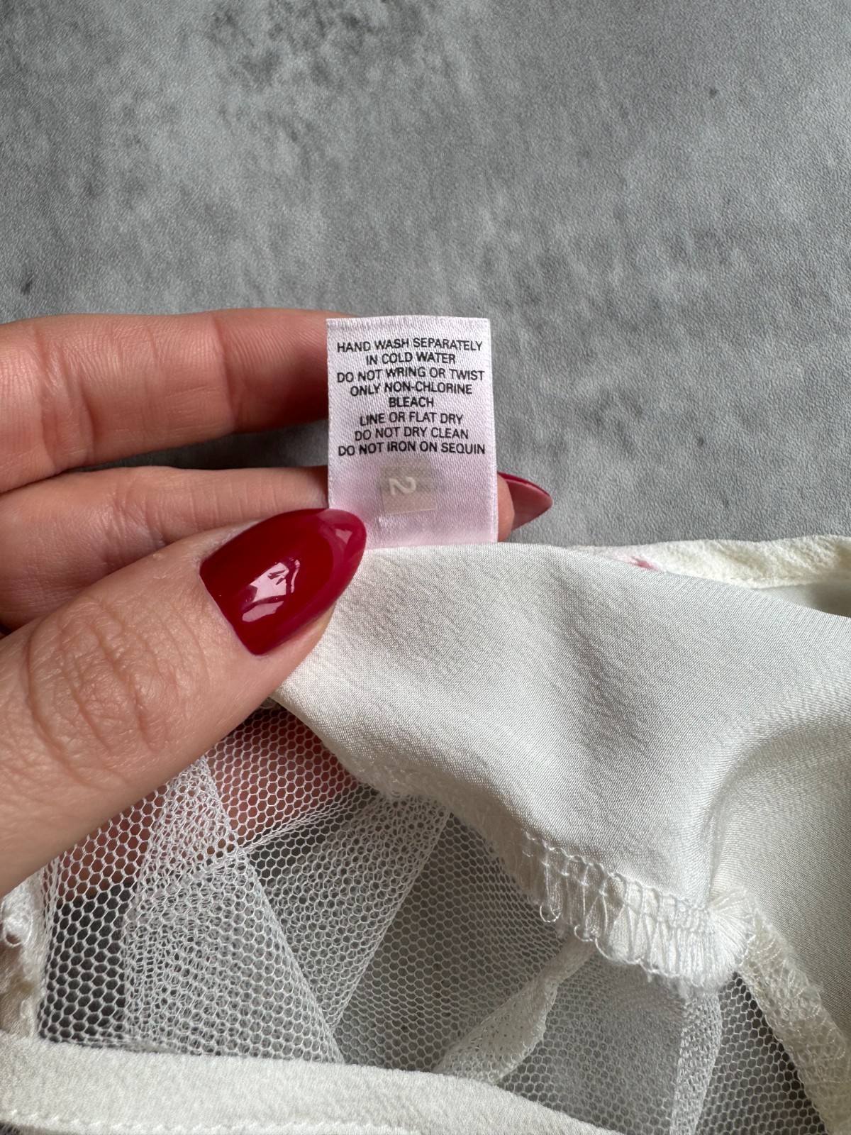 Vintage Victoria’s Secret Ivory Silk Lace Mesh Slip Camisole Top M