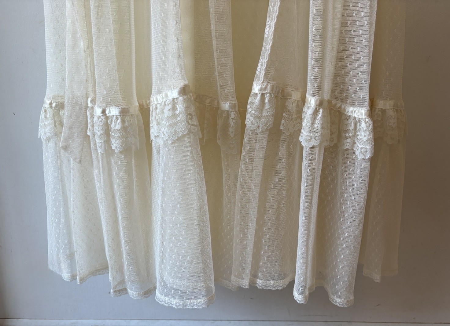 Vtg Swiss Dot Lace Edwardian Prairie Romantic Ivory WEDDING GOWN Handmade