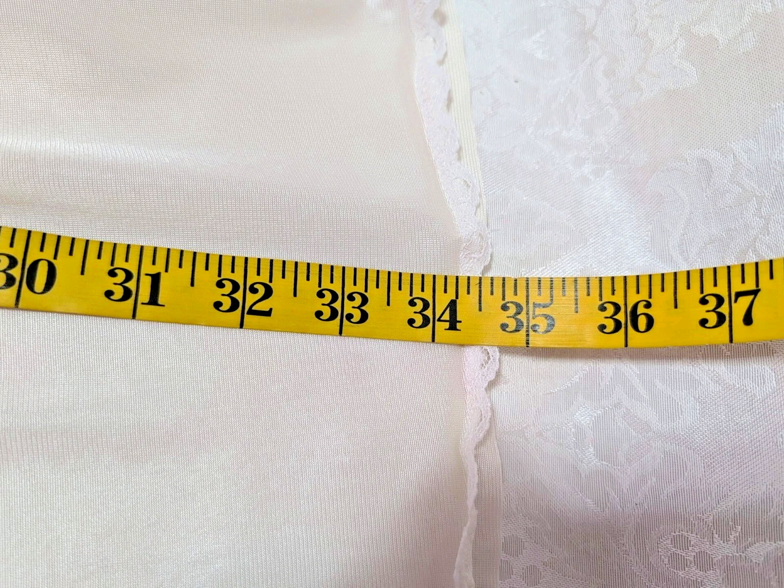 Vintage Warner’s Full Slip Ballet Dress V Neck Antron Nylon Size 38 Beige