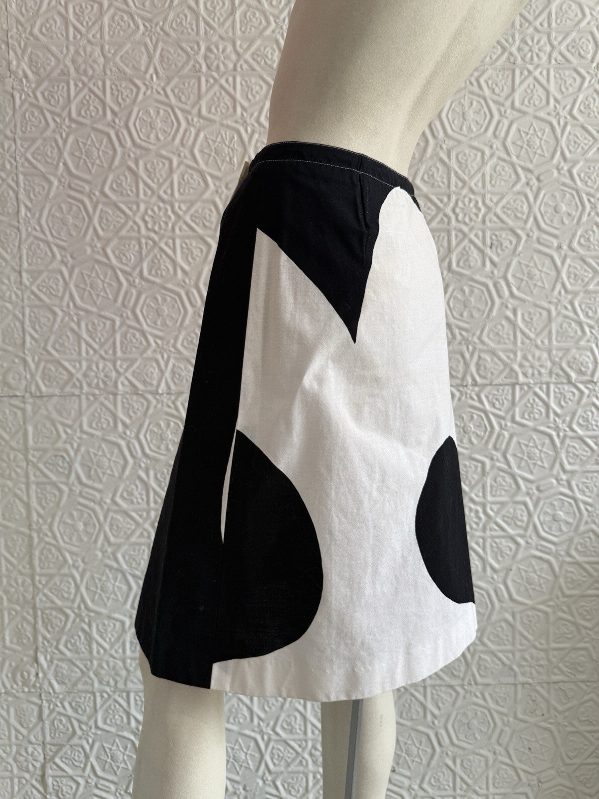 Vintage Marimekko Design Research Wrap skirt-Black & White-Wave-Midi-Mini-Medium