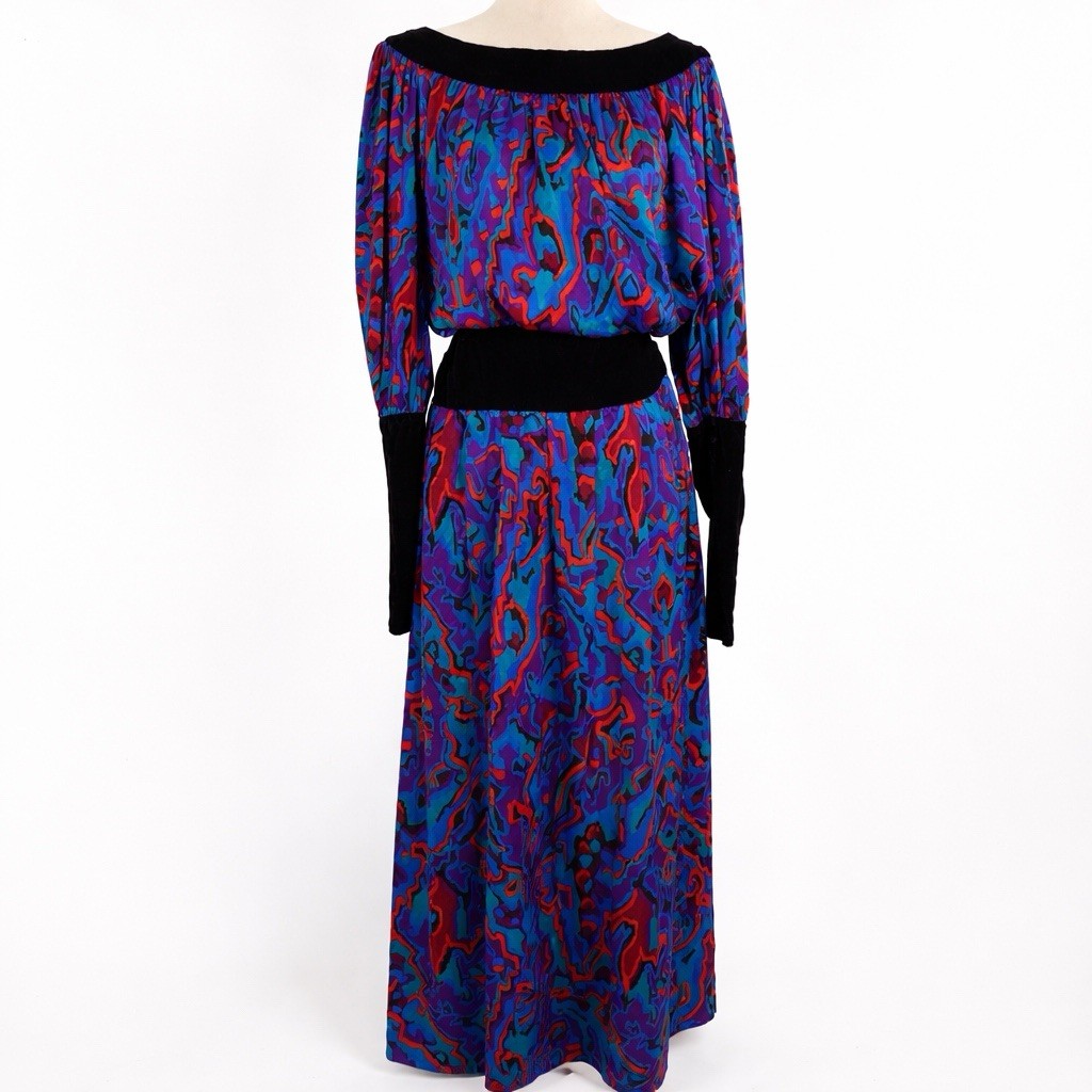 VINTAGE Runway 1982 YVES SAINT LAURENT 2pc Skirt Set Silk Size 38