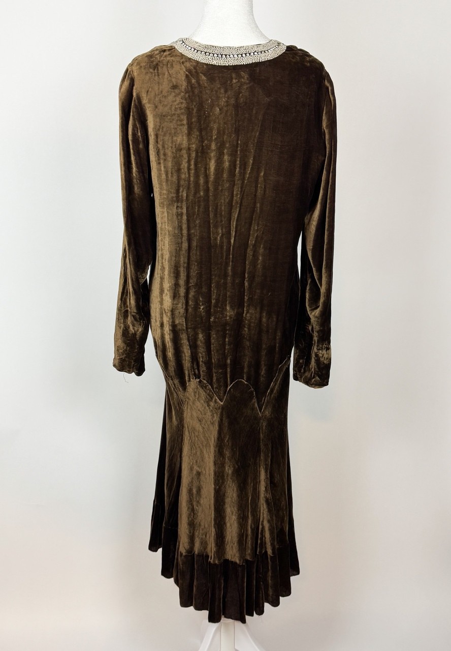 1920s Brown Silk Velvet Rhinestone Bow Flapper Dress