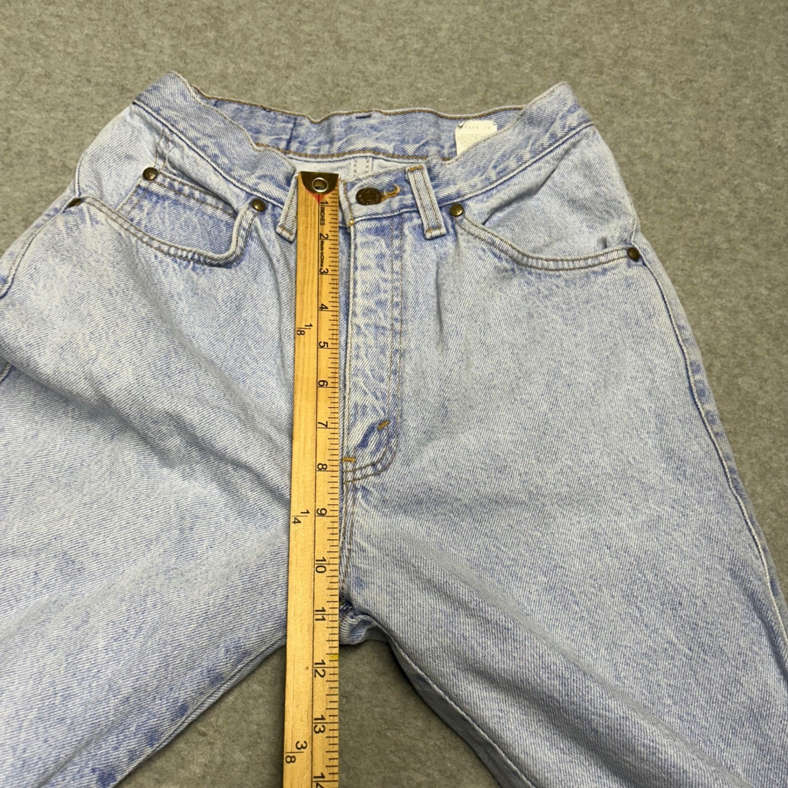 Levi’s Native Blue Jeans Light Wash Womens 7 Vintage High Rise Tapered USA Made