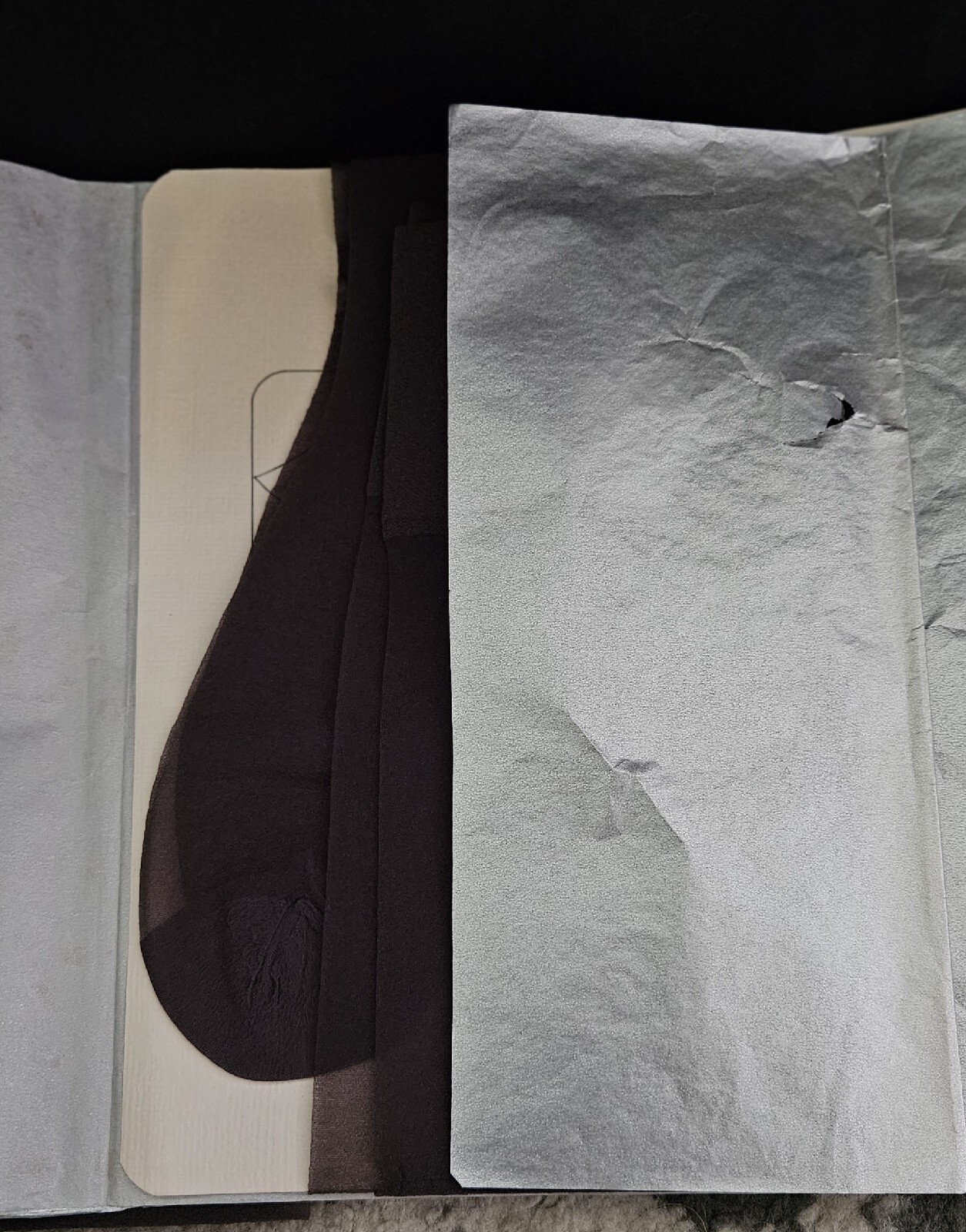 Vintage 1970s Round The Clock Nylons 3 Pair Perfect Taupe 9 1/2-10 1/2 Retro