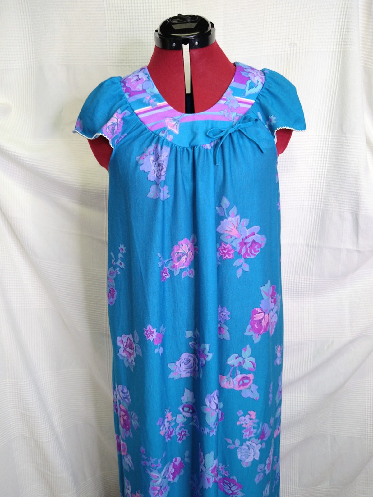 Vintage Barad & Co. Ladies Maxi Lounge Dress Ultra Blue Floral Size M Union Made