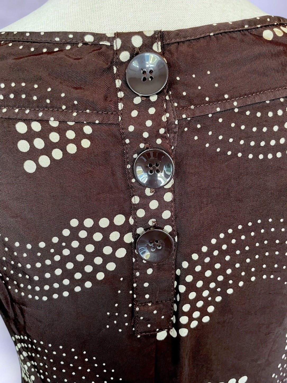 Mod 1960’s Brown & Cream Abstract Polkadot Print Short Day Dress