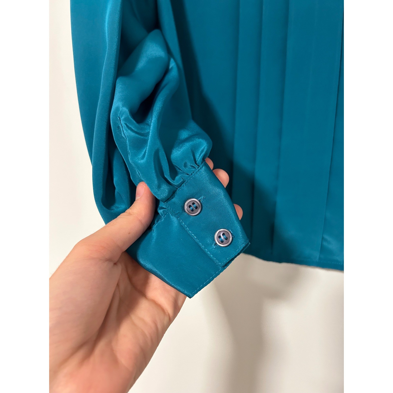 Melody Brooke Vintage 70S Teal Satin Mock Neck Pleated Button Back Blouse Size 9