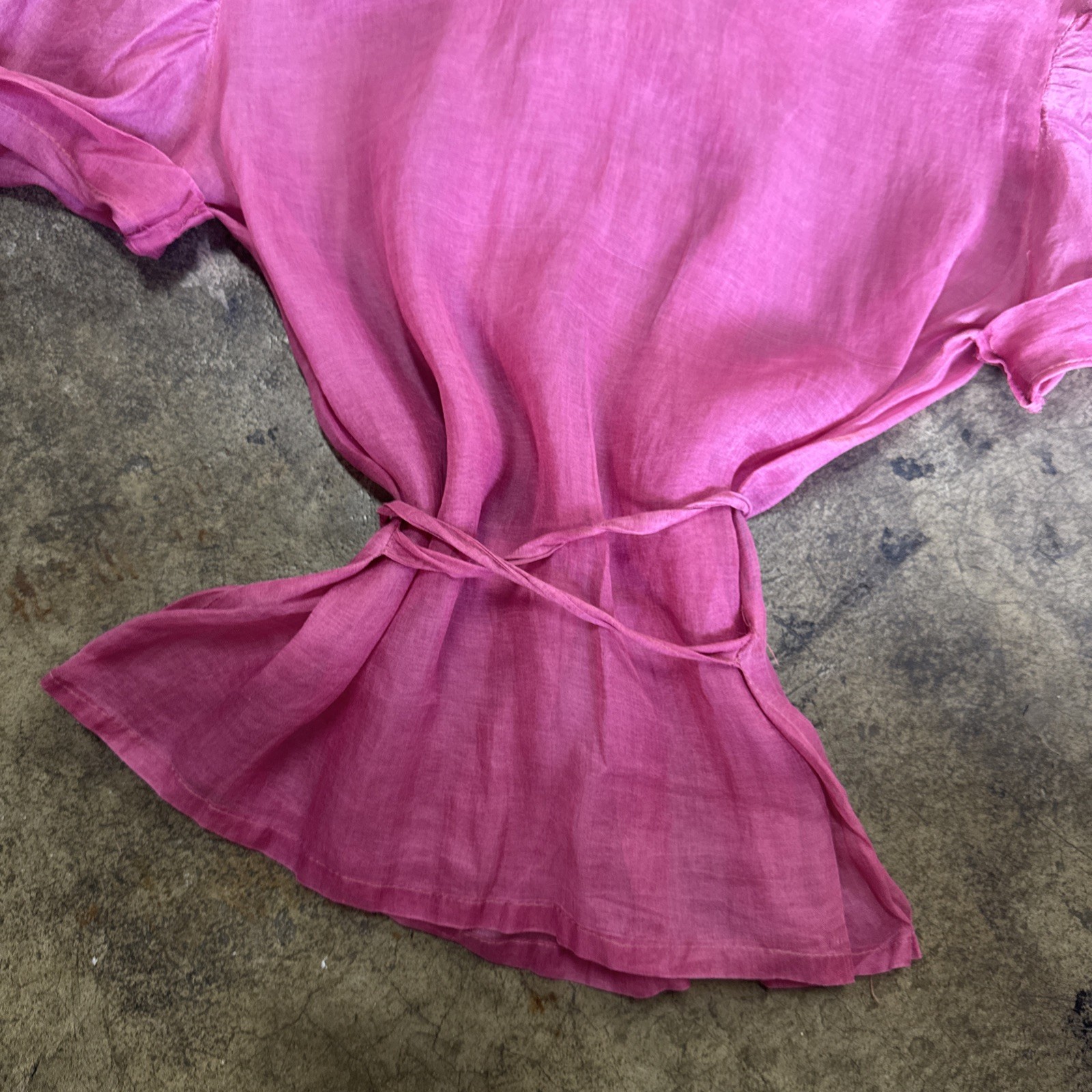 Vintage 1930s Pink Linen Blouse Ruffles Tie Belt Short Puff Sleeves Dress Top