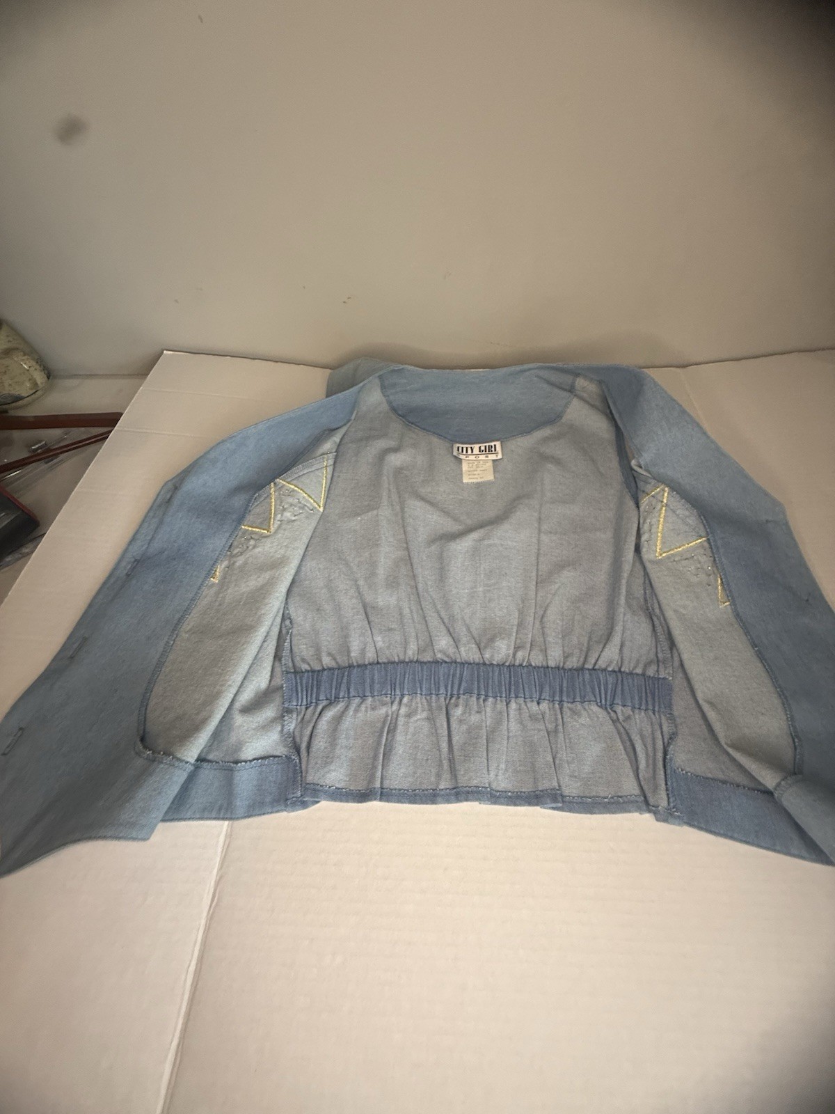 City Girl Sport Blue Denim Embellished Vest 100% Cotton Size 8 Style 5809
