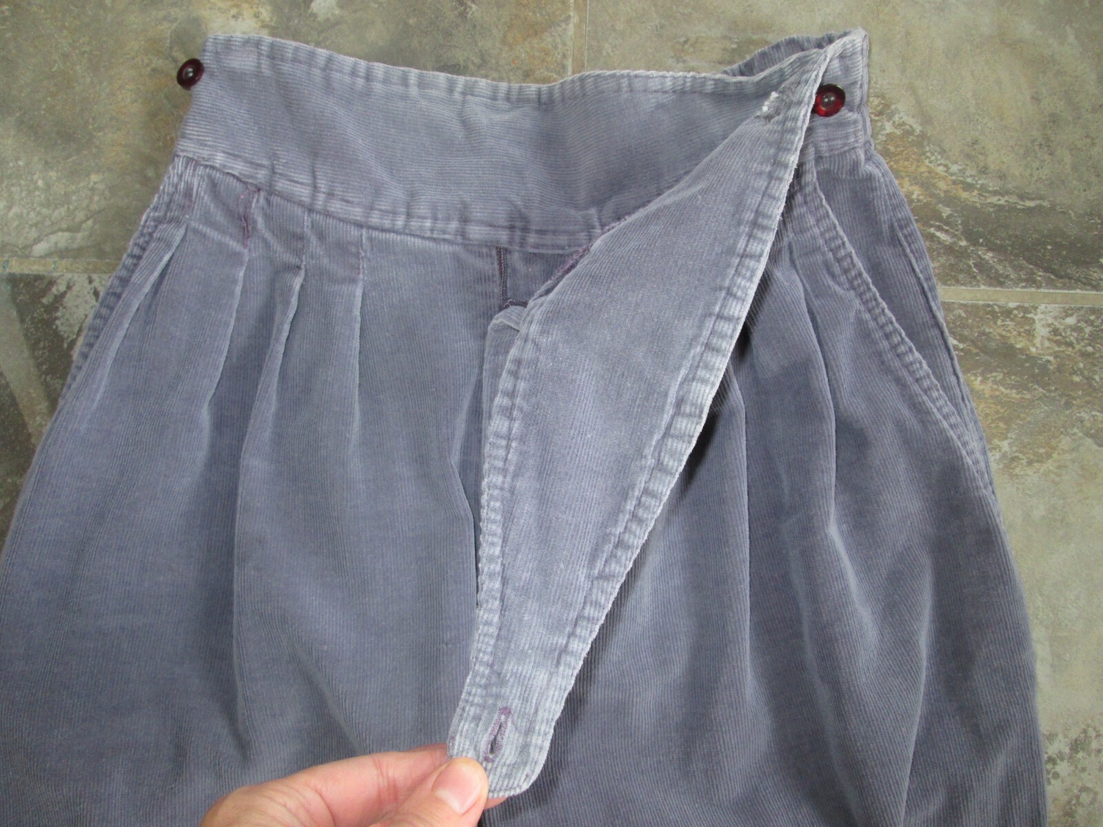 VTG Happy Legs Mom Pants 26×26 5 Ankle Pleated Corduroy Purple High Parachute