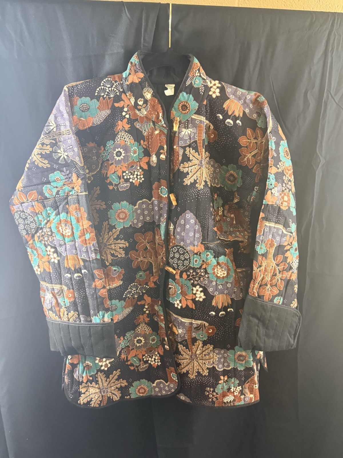 Vintage 1970s Asian Print Authentic Quilted Jacket Bamboo Toggle Coat – Womens M