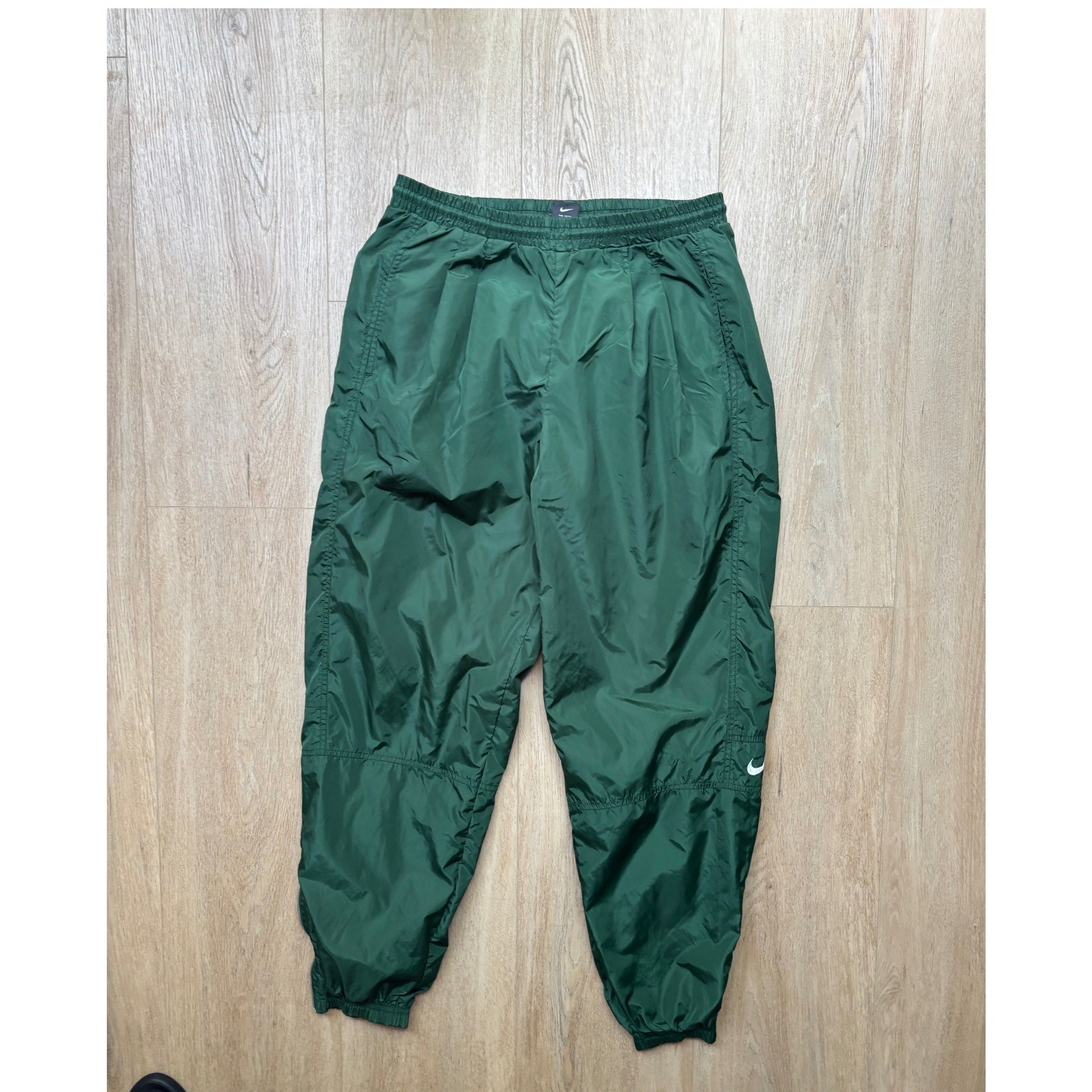 Nike Team Vintage Green Nylon Windbreaker Track Pants Mesh Lined 90s Womens M