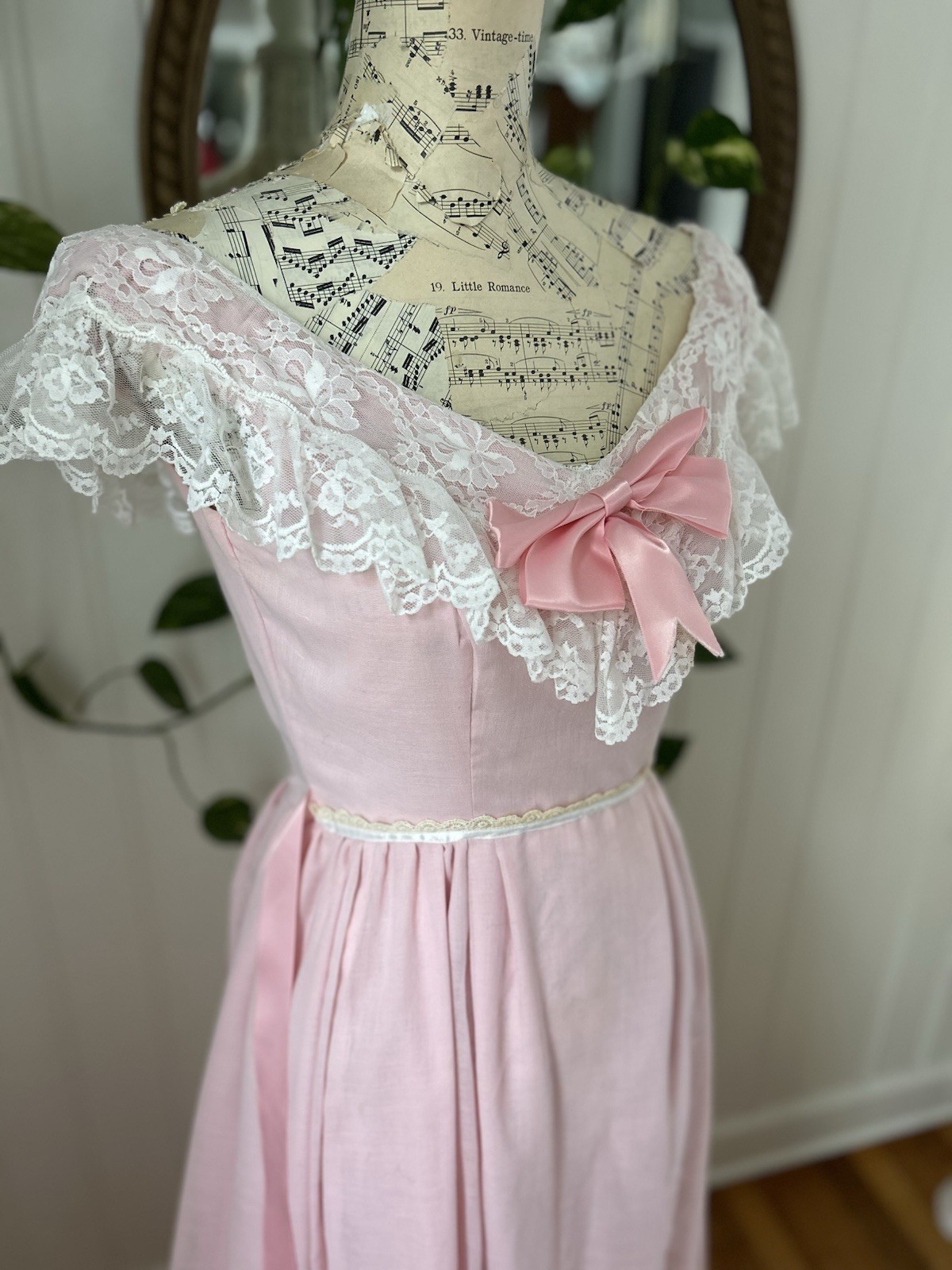 Vintage Prairie Dress 1970s Victorian Revival Pink Gauzy Ruffle Lace Sax Style