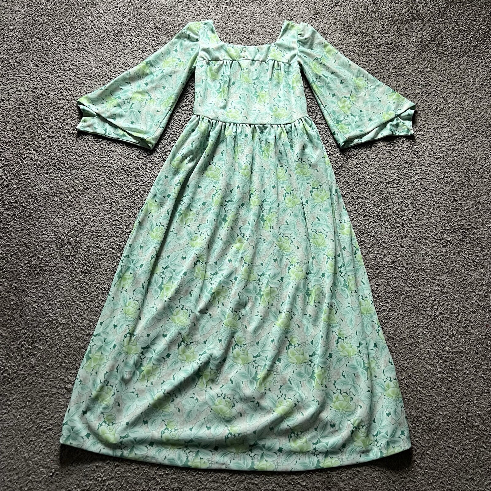 Vintage 70s Prairie Dress S/M Green Floral Maxi Flare Bell Sleeve Cottage Spring