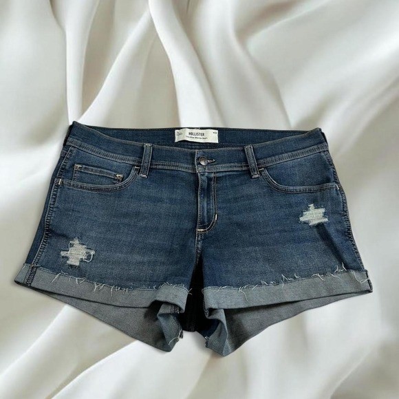 Hollister blue denim distressed shorts Y2K vintage mcblin