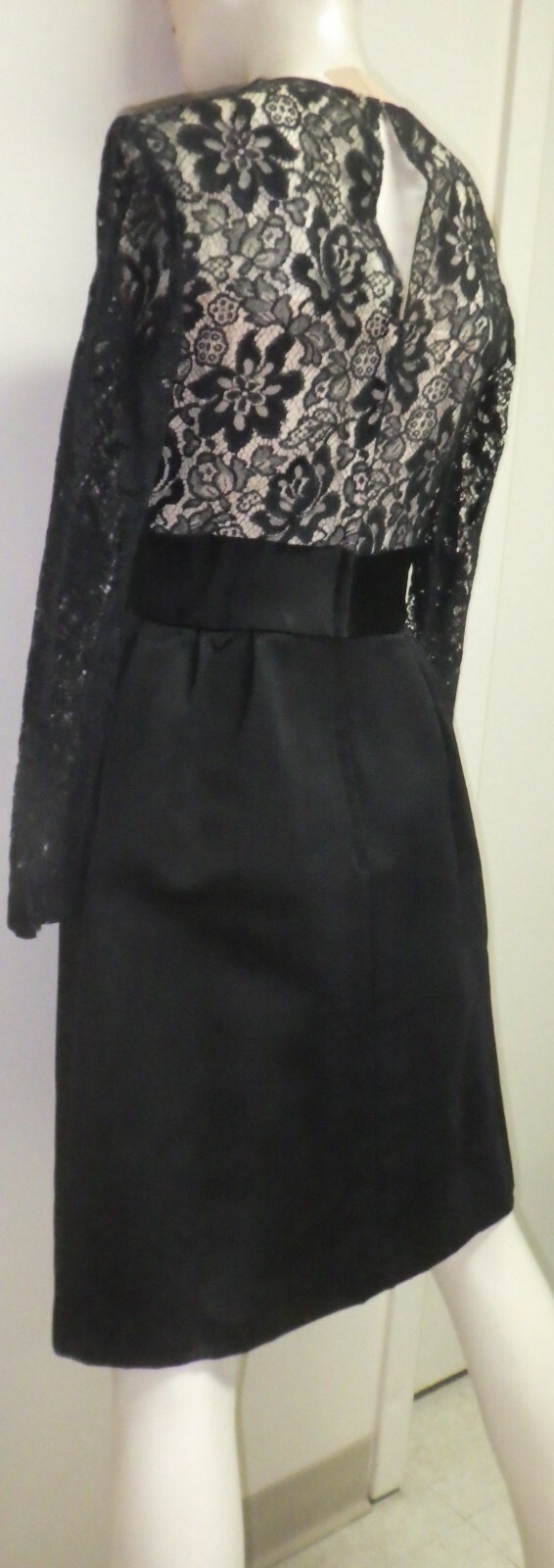 VTG 1960s Lisa Howard Black Lace Cocktail Dress 6 Long Sleeve Union Made Party 6
