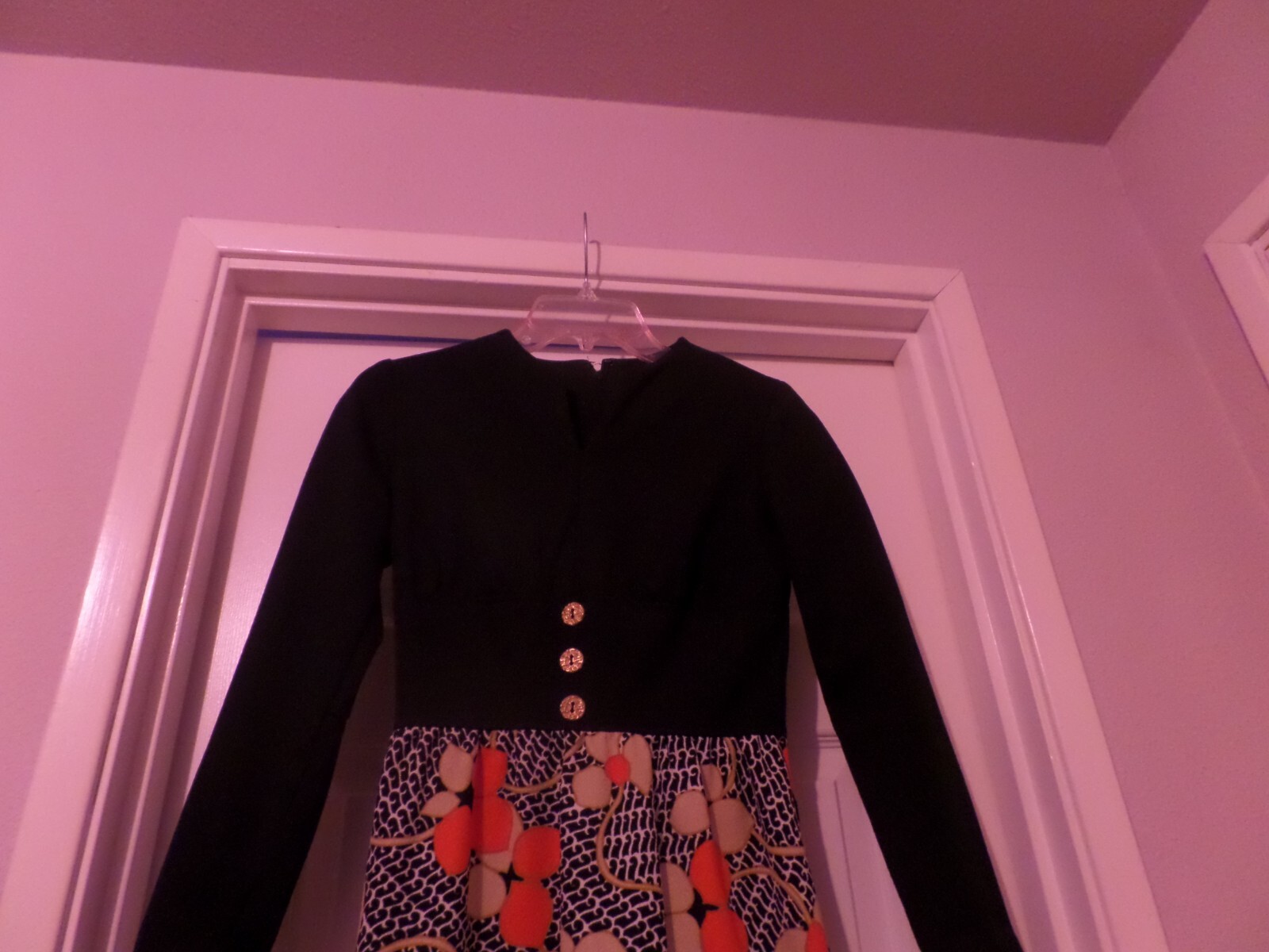 VINTAGE 1970’S BLACK/FLORAL DOUBLE KNIT MAXI DRESS BY „IT’S BETTER” SIZE 7