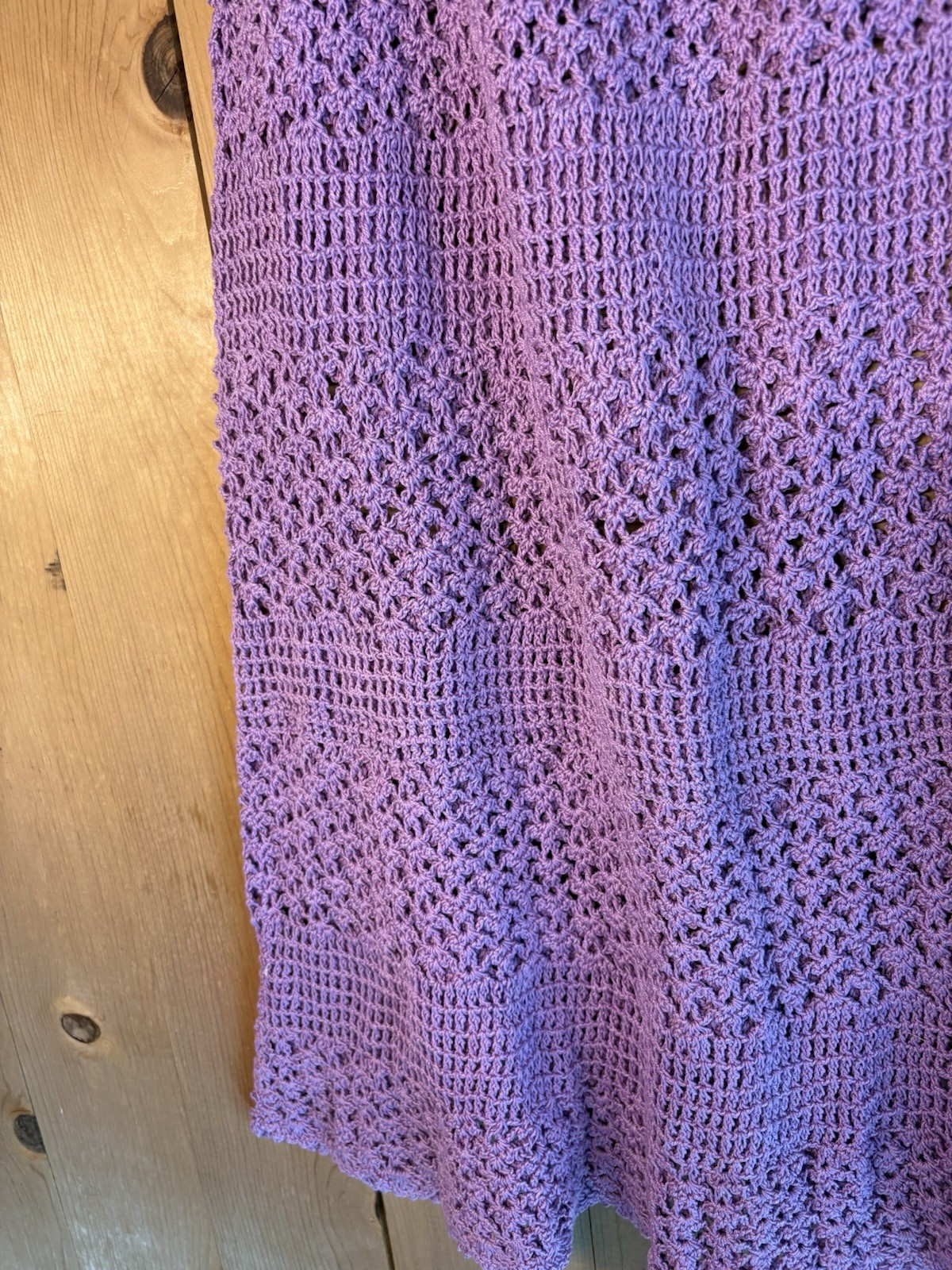 VTG Lavender Crochet Knee Length Skirt Women’s Sz S/M WAIST 24-32” Boho Hippy