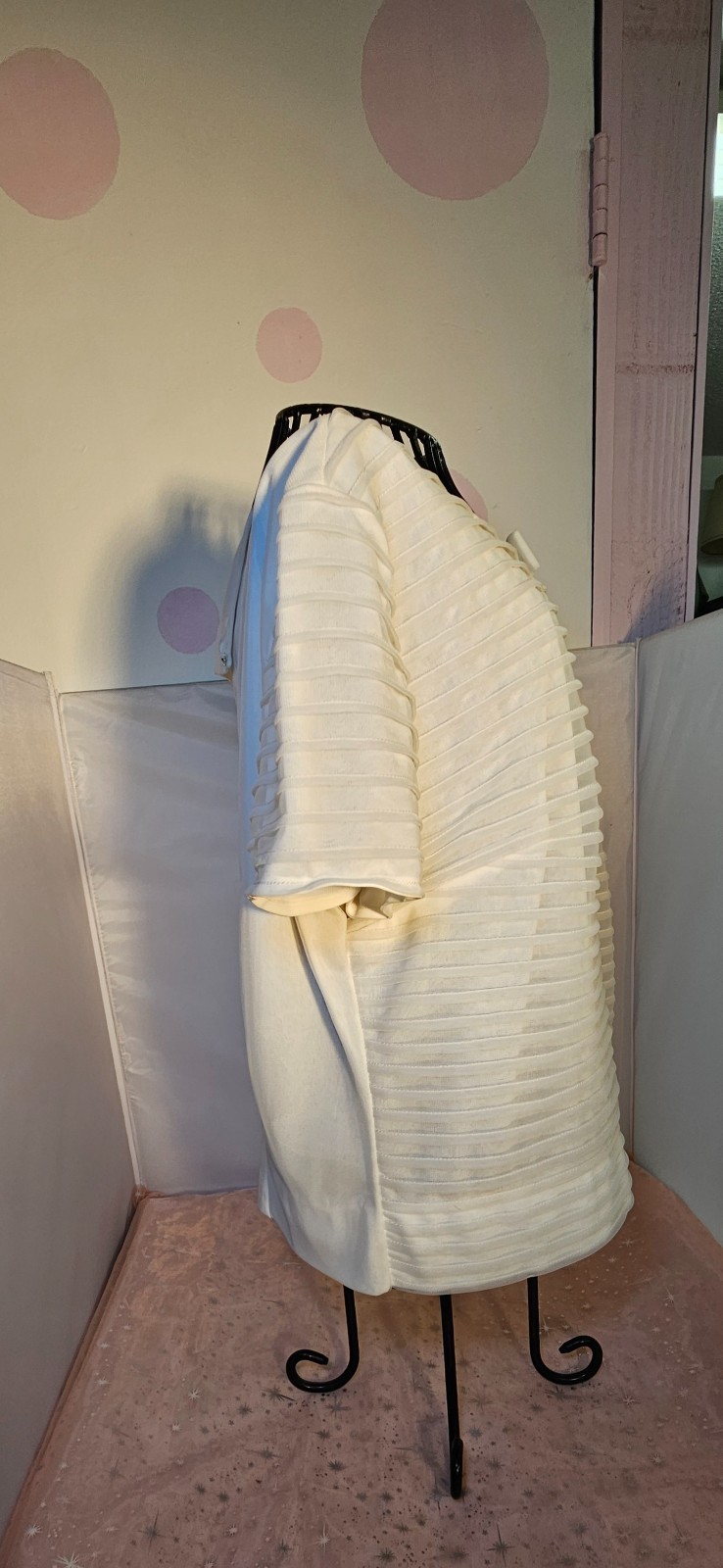 Vintage 1950’s white Penny Potter Sheer pleated bow tie with back buttons Top