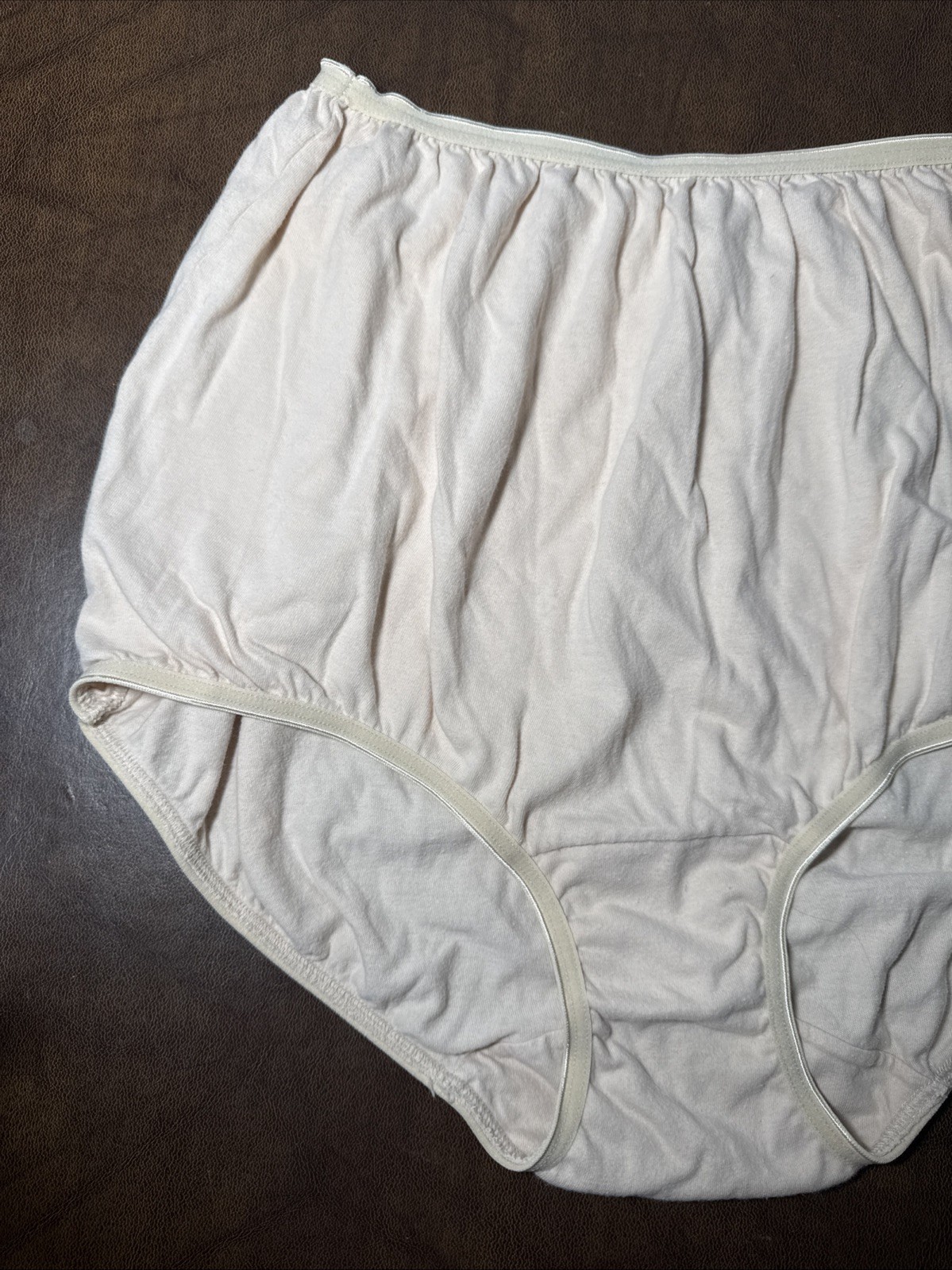 Vtg Cotillion 100% Cotton Brief Granny Panties Sz 9 Extra stretchy waist & legs