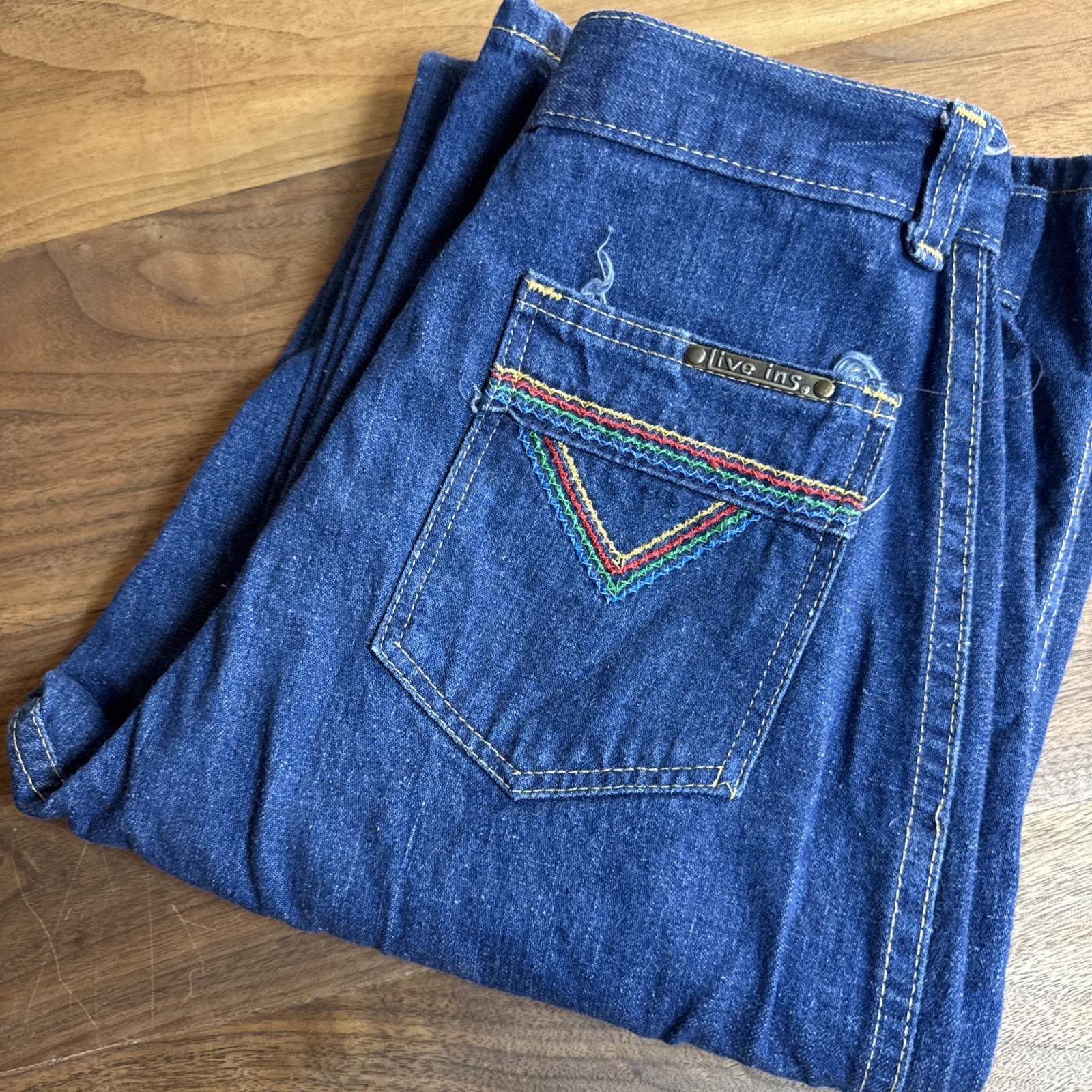 Vintage 70s Live Ins Sz 9 – 24 X 32.5 Embroidered Wide Leg Denim Jeans USA Chic