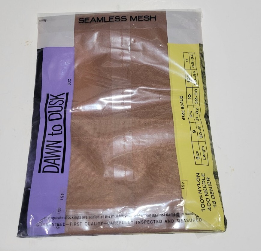Vintage Dawn to Dusk Seamless mesh Stockings size 10.5