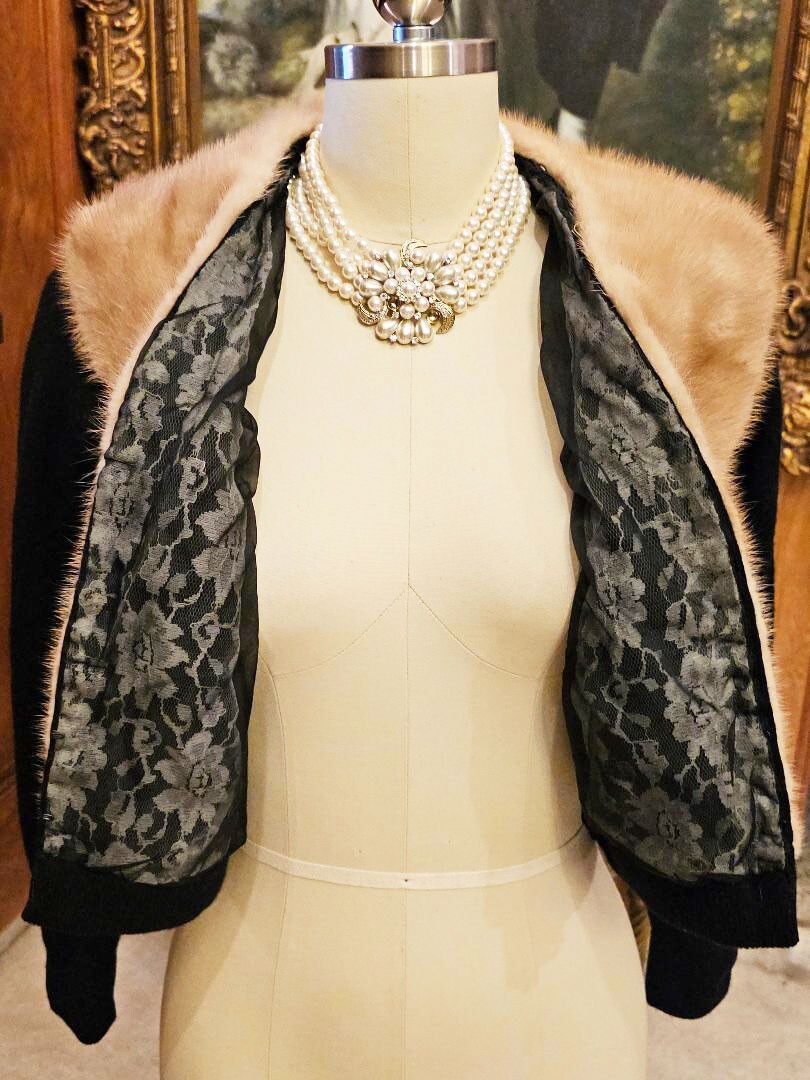 VINTAGE STYLED BY KHANDUR CASHMERE & MINK EVENING SWEATER PEARL RHINESTONE CLASP
