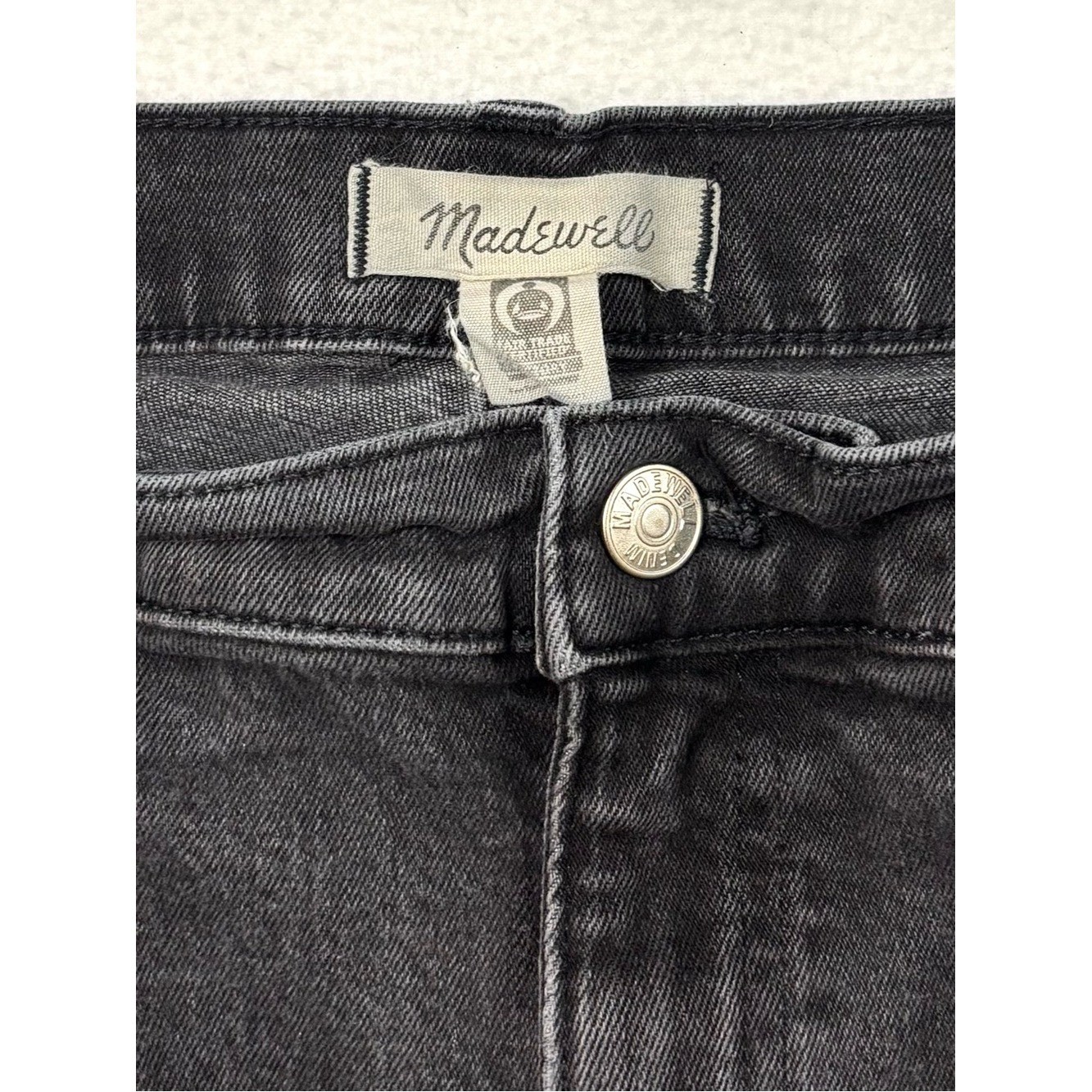 Madewell The Perfect Vintage Jean Fade Black Charcoal Gray Distress Raw Hem (32)