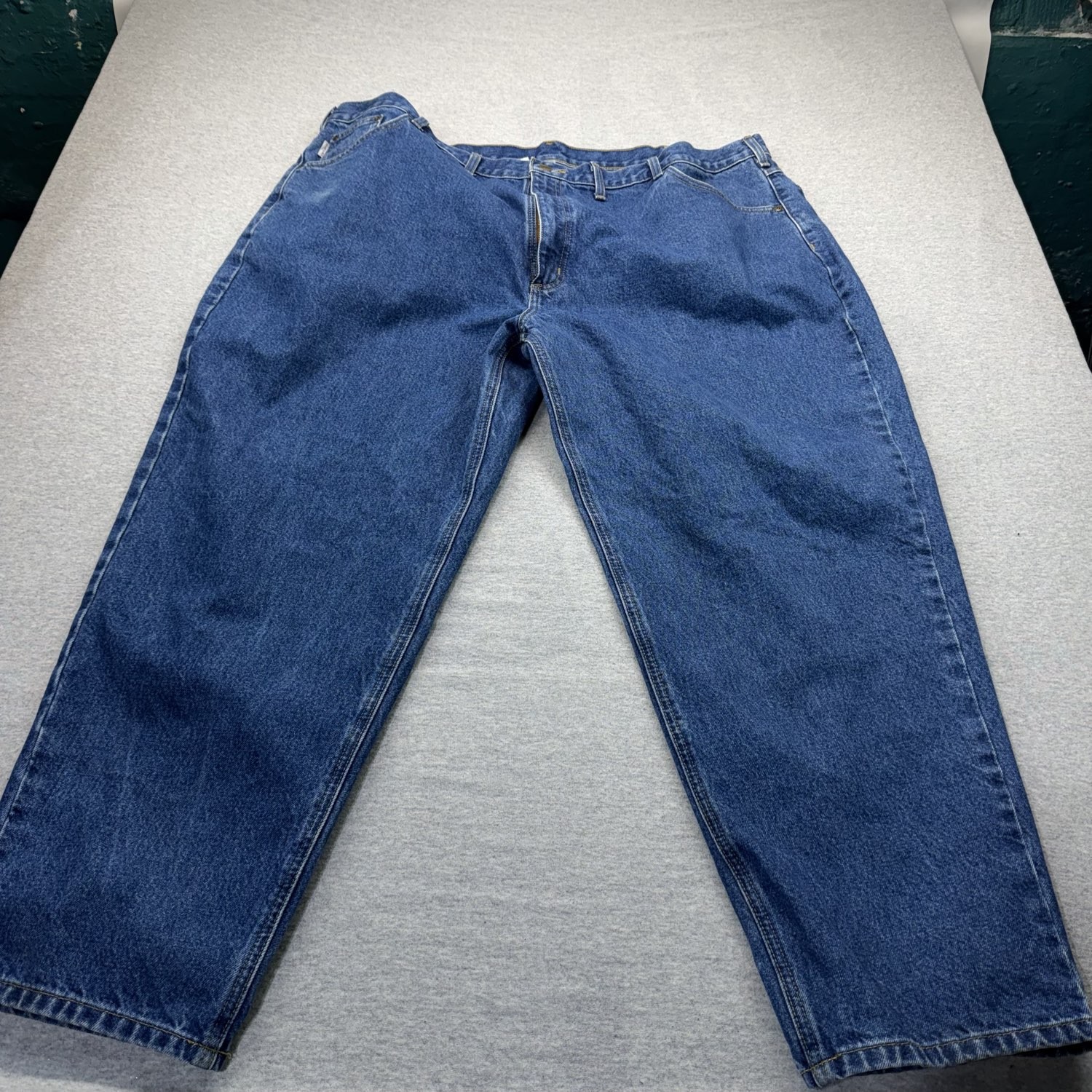 Carhartt B17 DST Men’s 50×30 Relaxed Fit Tapered Leg Denim Work Jeans