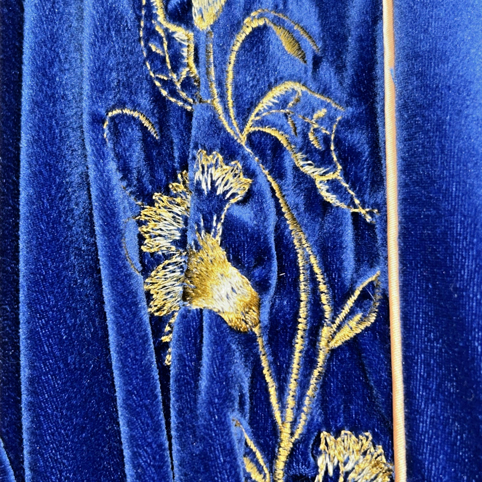 Vintage APPEL M Royal Blue Robe Plush Velour/Velvet Wrap Style Belt Floral Trim