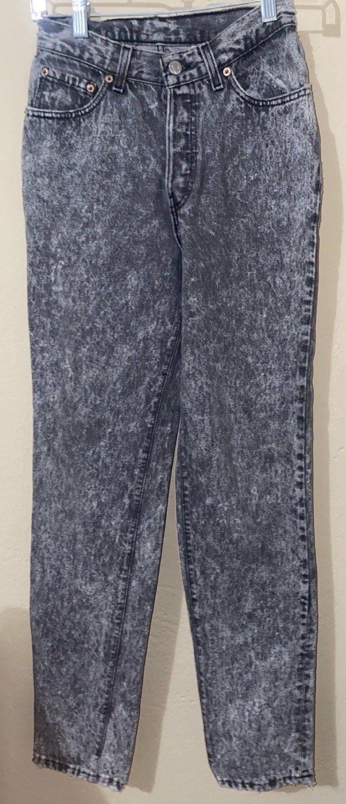 Vintage 501 Levis 80’s Black distressed Size 5 made in USA button fly 24×30