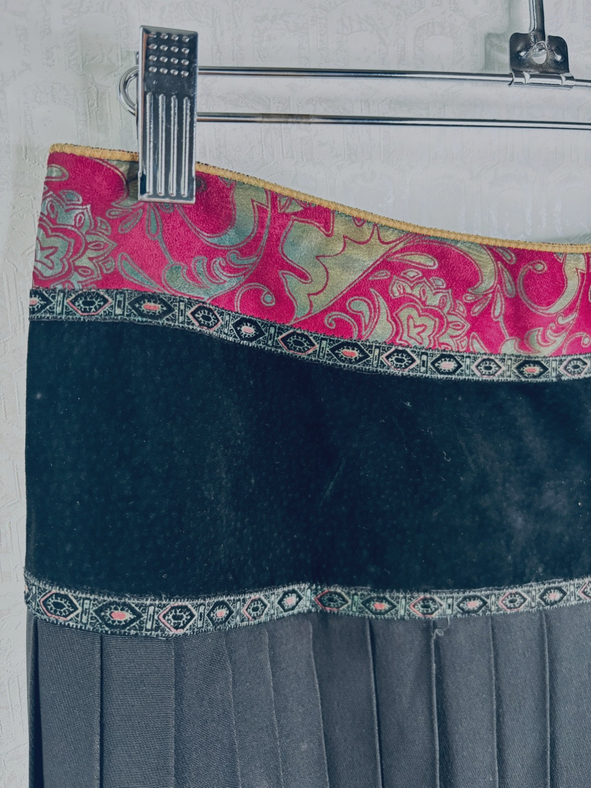 VTG 80s ROBERTO CAVALLI PATCHWORK FLORAL LEATHER&BLACK SILK PLEATED MIDI SKIRT*S