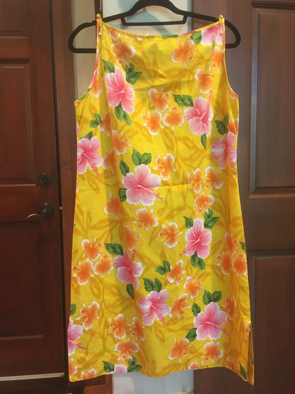 Vintage Talima of Hawaii Yellow Tropical Flowers Sleeveless Shift Dress