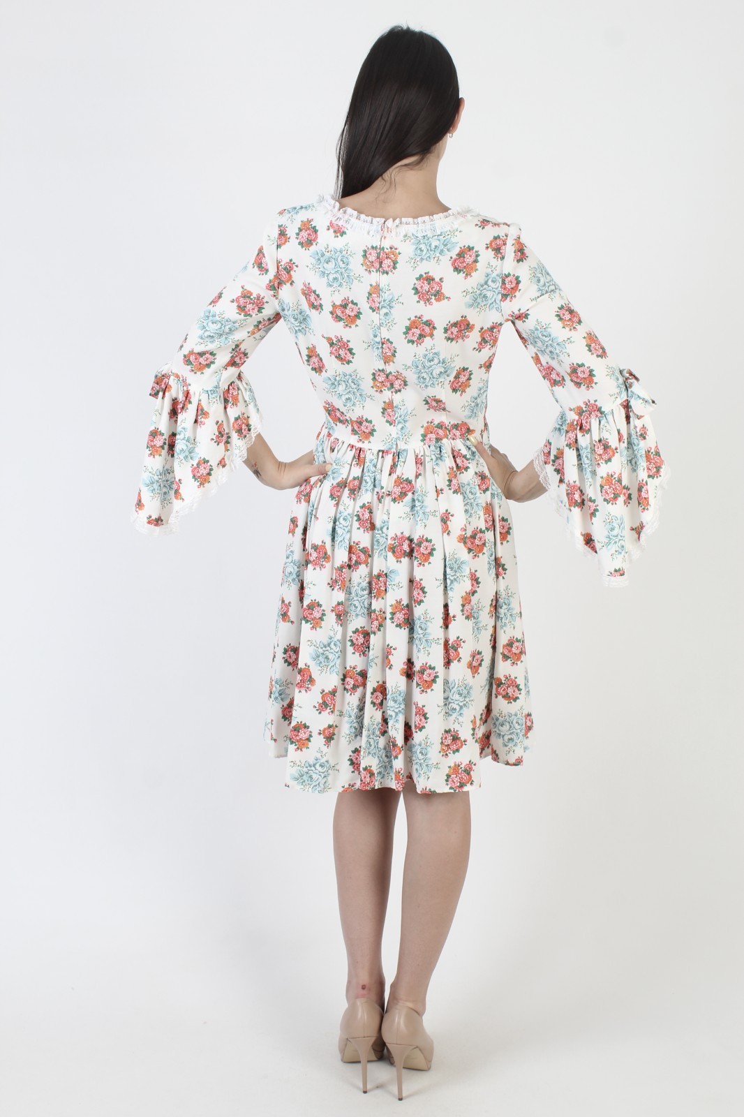 Vintage 70s Romantic Country Folk Dress Floral Prairie Trumpet Slv Homespun Mini