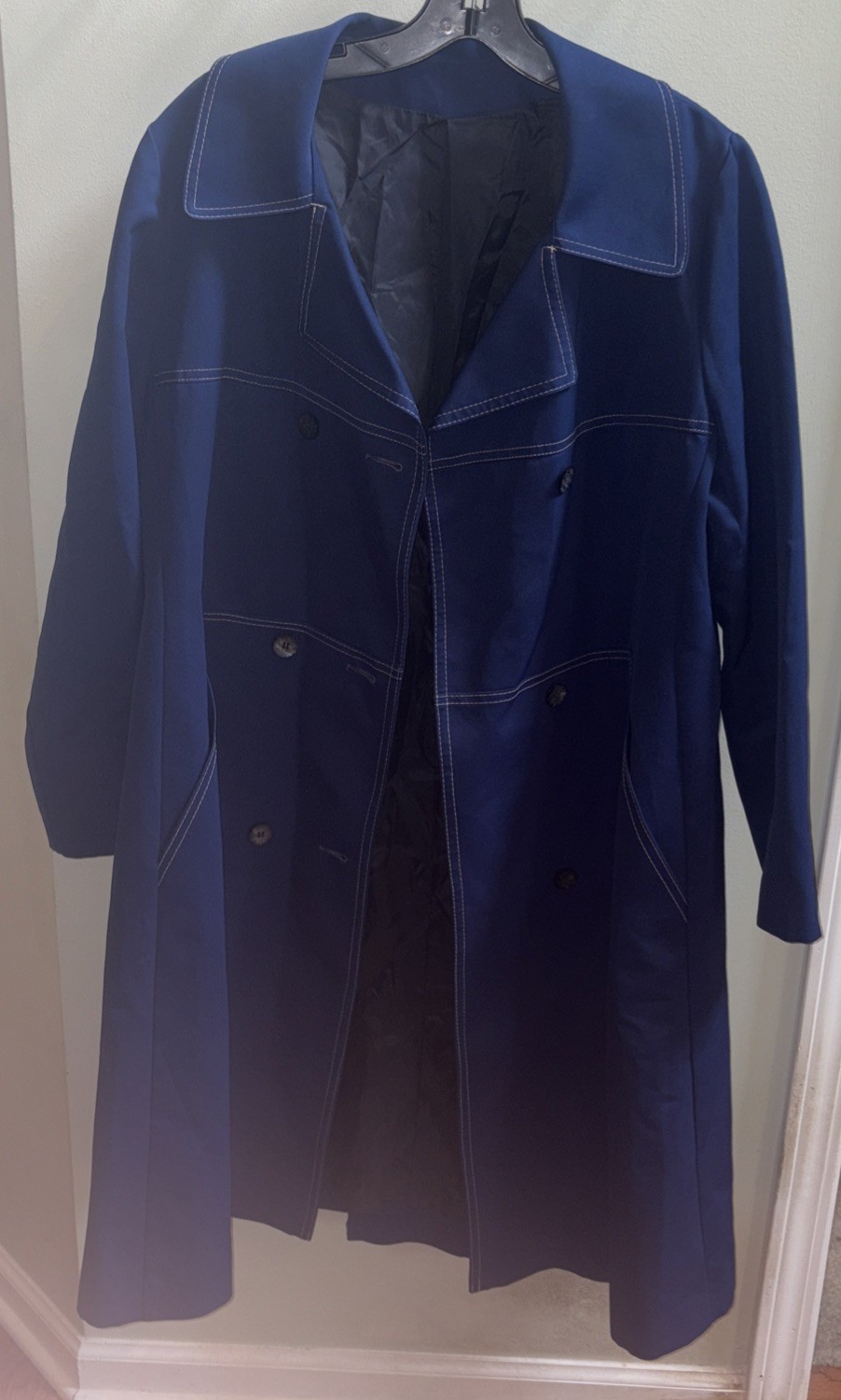 Vintage Outer Banks by Jerold Dark Blue Rain Coat Jacket