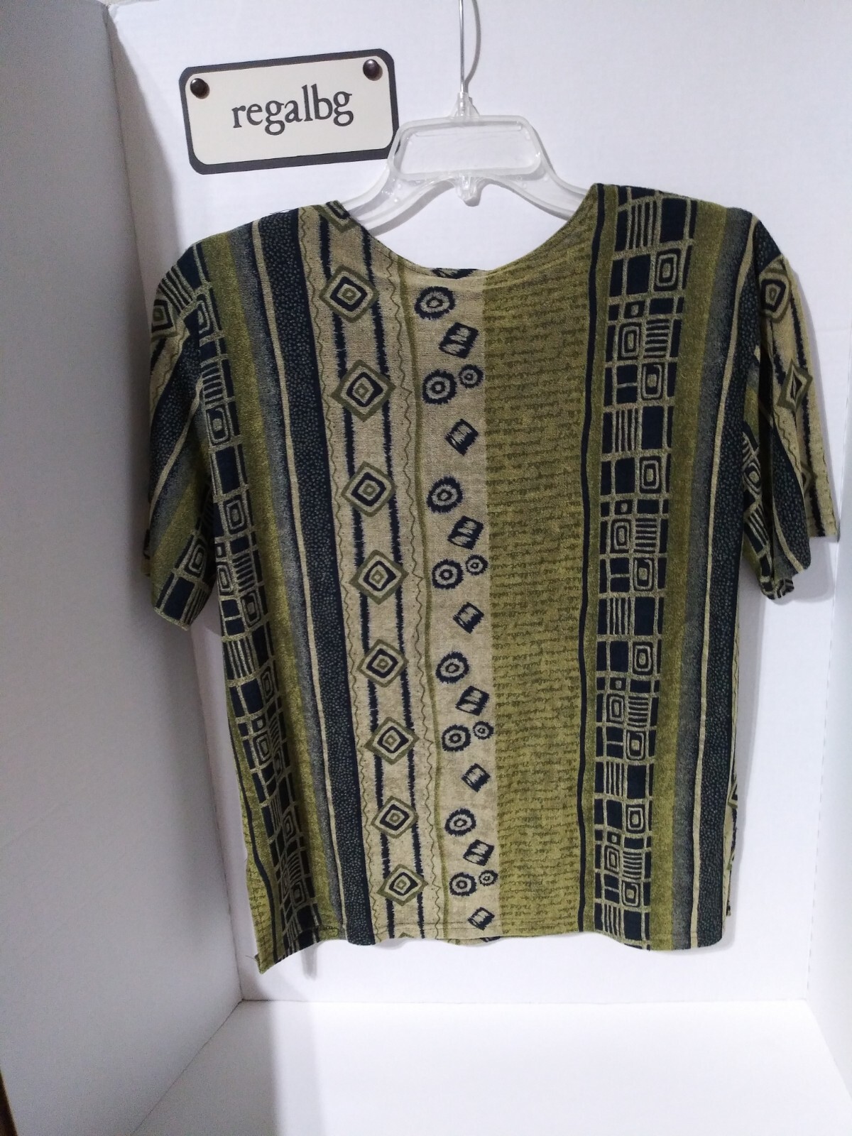 Vintage Jostar Womens Black/Sage Blouse and Skirt No Size see measurement below