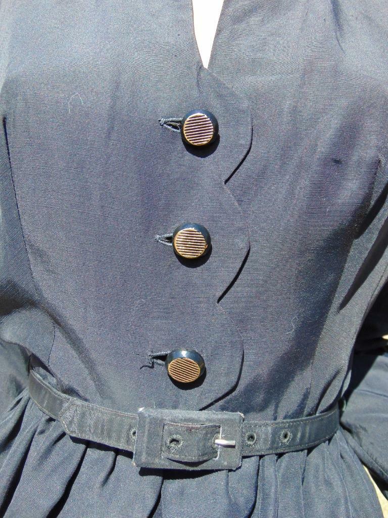 VTG 40S JUNE BENTLEY BLACK FAILLE & VELVET SKIRT SUIT BELTED JACKET 26W