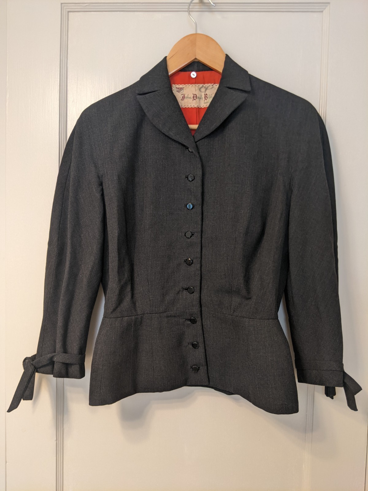 Vintage 1930s/1940s Women’s Button Suit Jacket Seattle Peplum Lined 28″ Waist