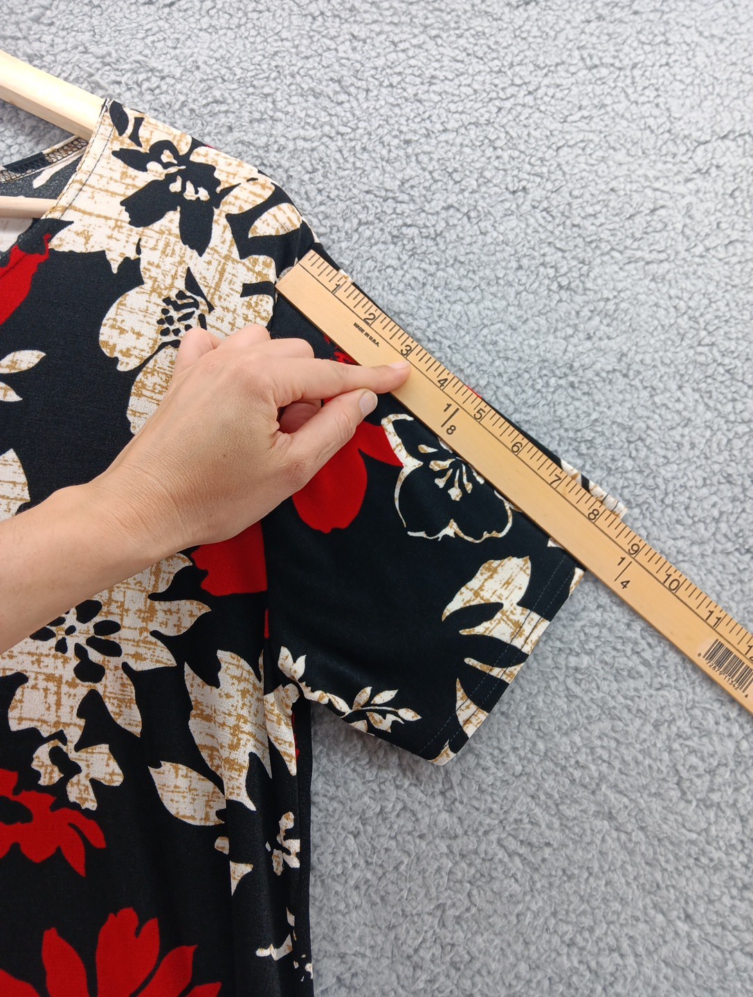 Vintage JOSTAR Slinky Jersey Floral Short Sleeve Travel Dress Black Red Size XL